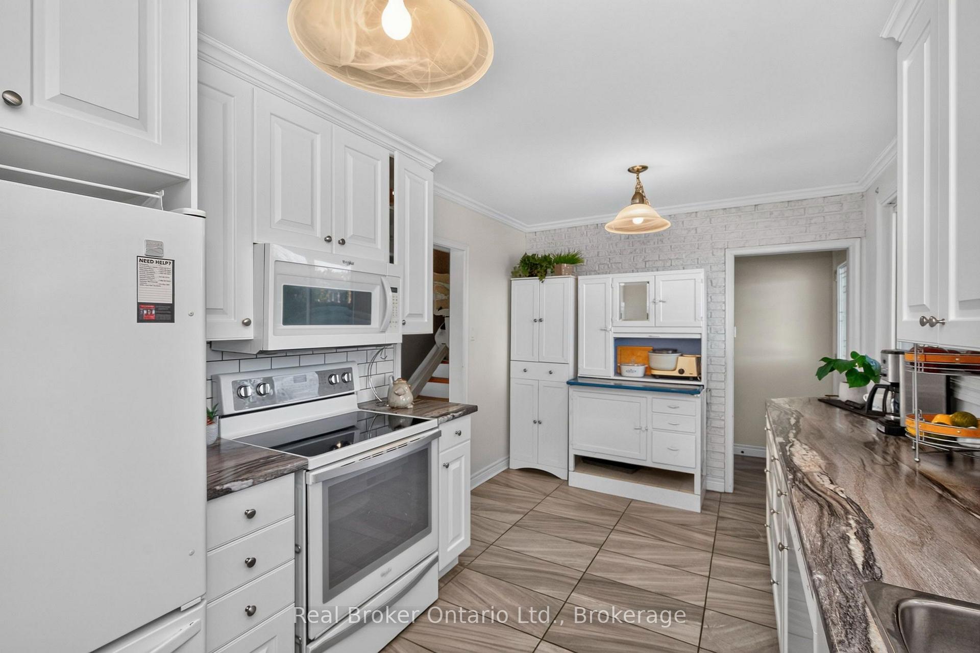 Photo 5 of 413 Cornell Drive, Midland — HOMEH