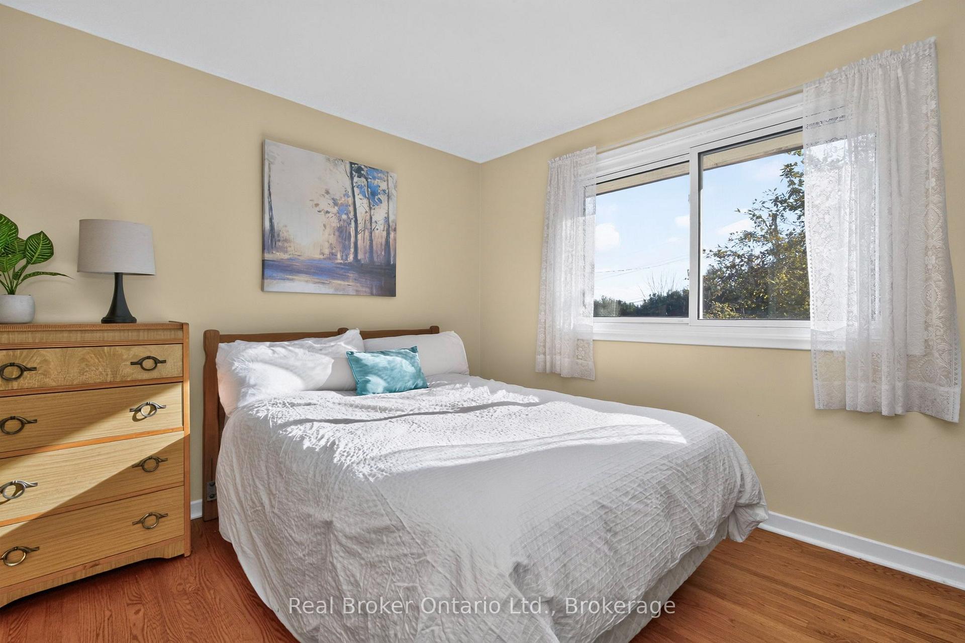 Photo 10 of 413 Cornell Drive, Midland — HOMEH