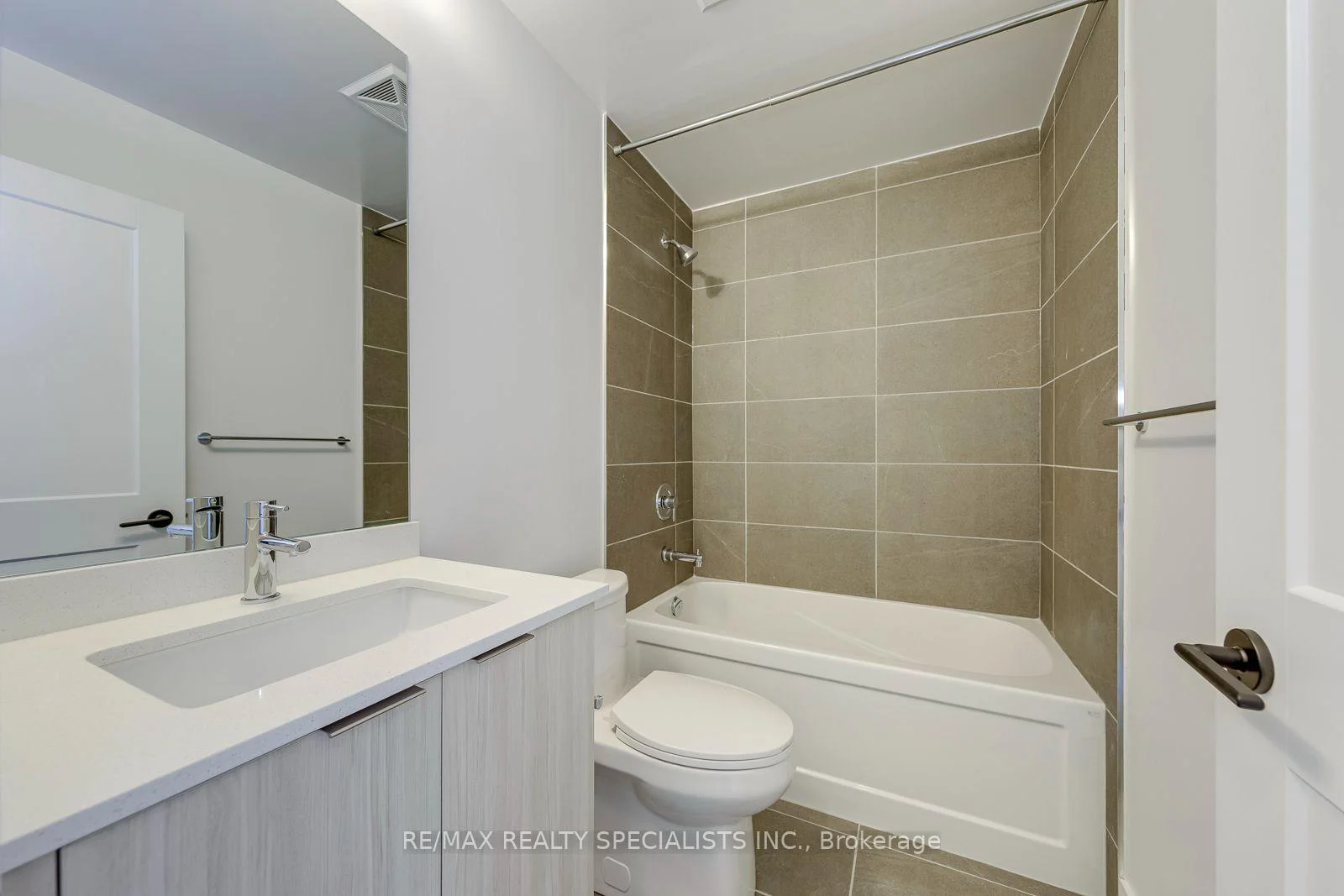 Photo 25 of Unit 2210A, 115 Nipissing Road, Milton, Old Milton — HOMEH