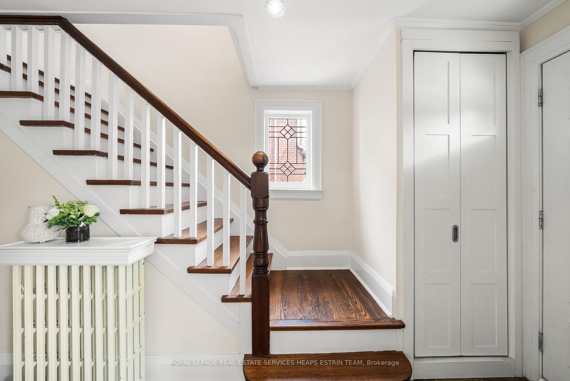 Photo 14 of 112 Southvale Drive, Toronto, Leaside — HOMEH