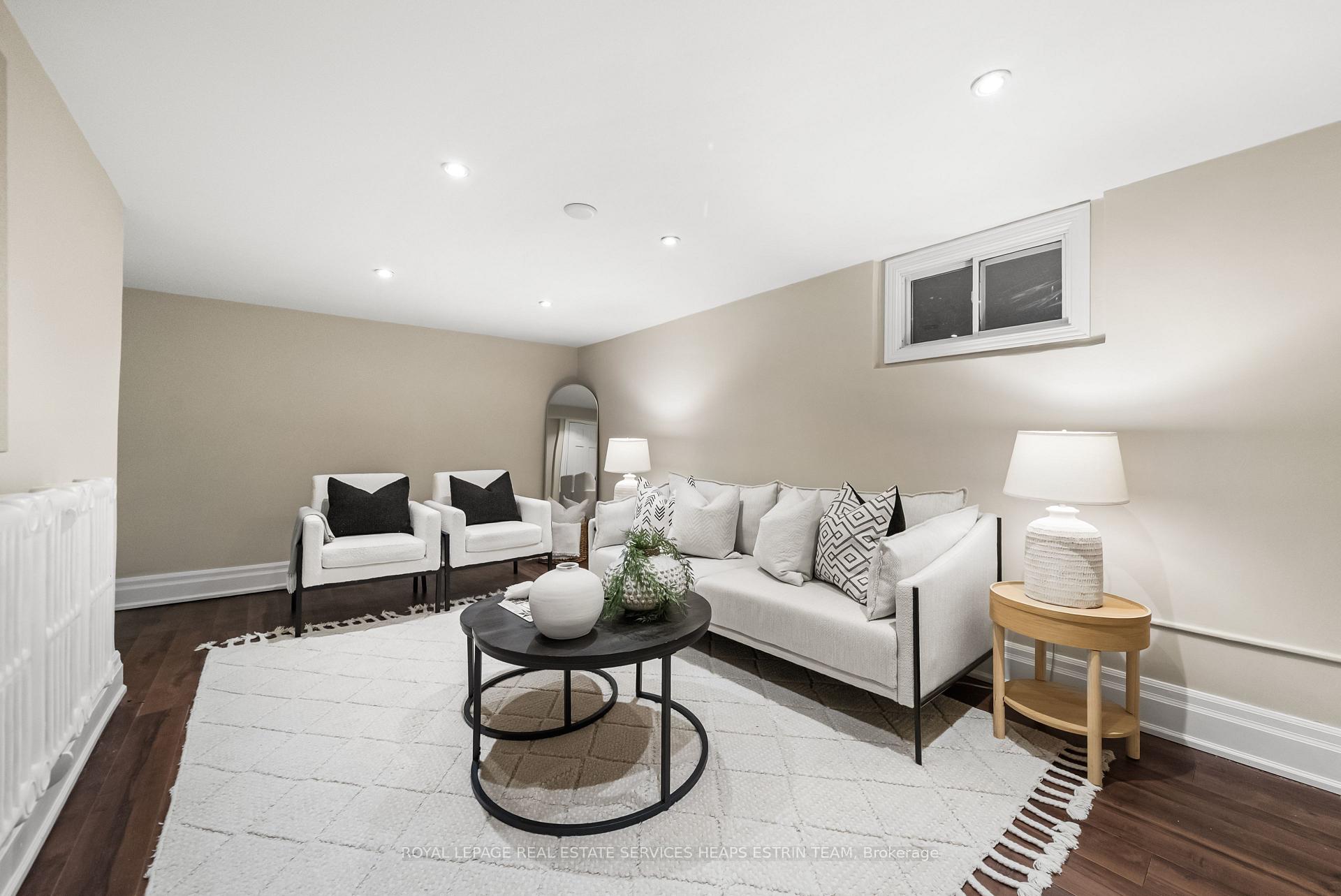 Photo 23 of 112 Southvale Drive, Toronto, Leaside — HOMEH