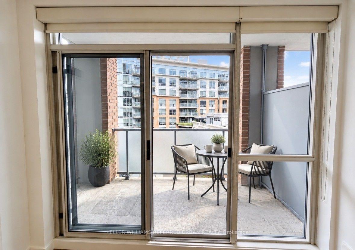 Photo 12 of Unit 504, 1 Shaw Street, Toronto, Niagara — HOMEH