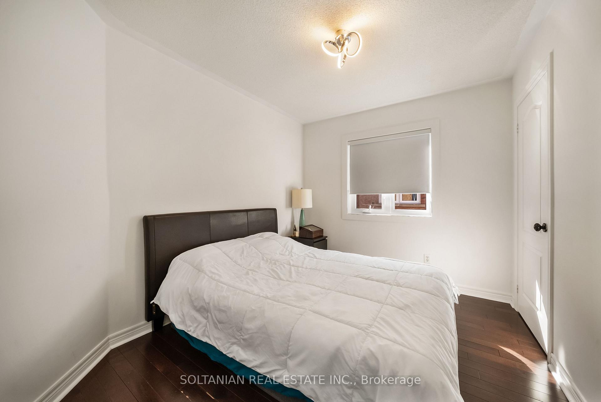 Photo 23 of 163 Wildberry Crescent, Vaughan, Vellore Village — HOMEH