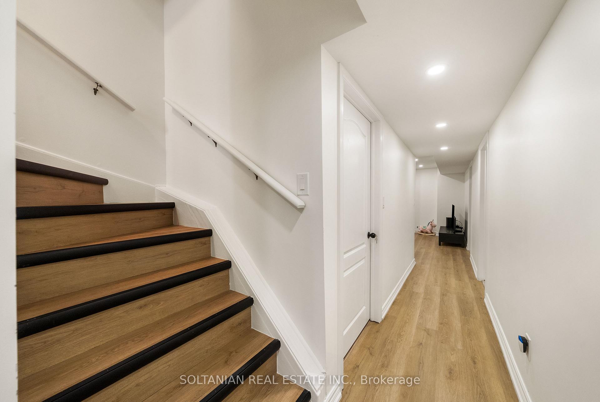 Photo 36 of 163 Wildberry Crescent, Vaughan, Vellore Village — HOMEH