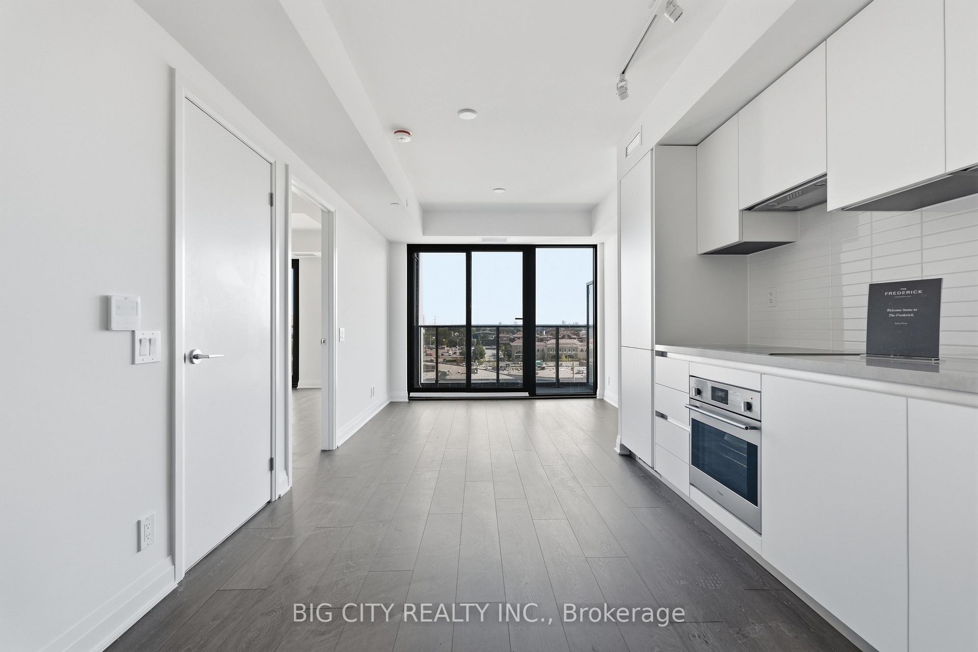 Photo 2 of Unit 611, 25 Frederick Todd Way, Toronto, Thorncliffe Park — HOMEH