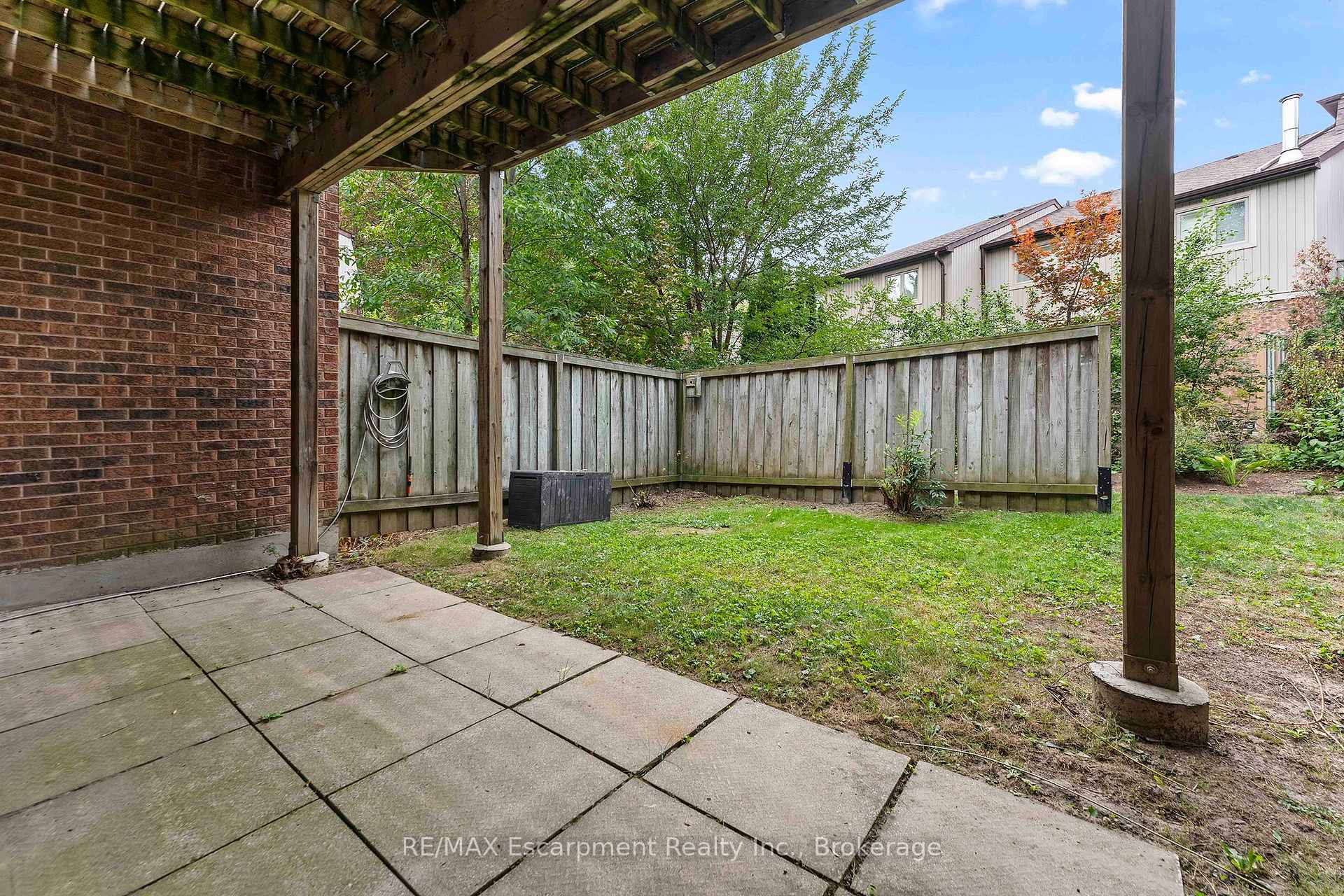 Photo 35 of Unit 9, 1160 Walden Circle, Mississauga, Clarkson — HOMEH