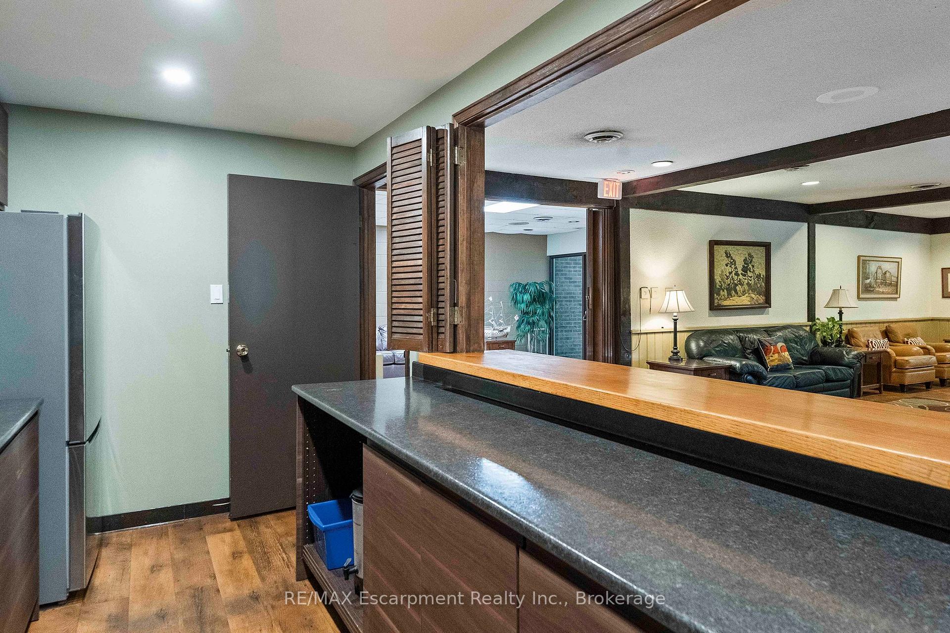 Photo 44 of Unit 9, 1160 Walden Circle, Mississauga, Clarkson — HOMEH