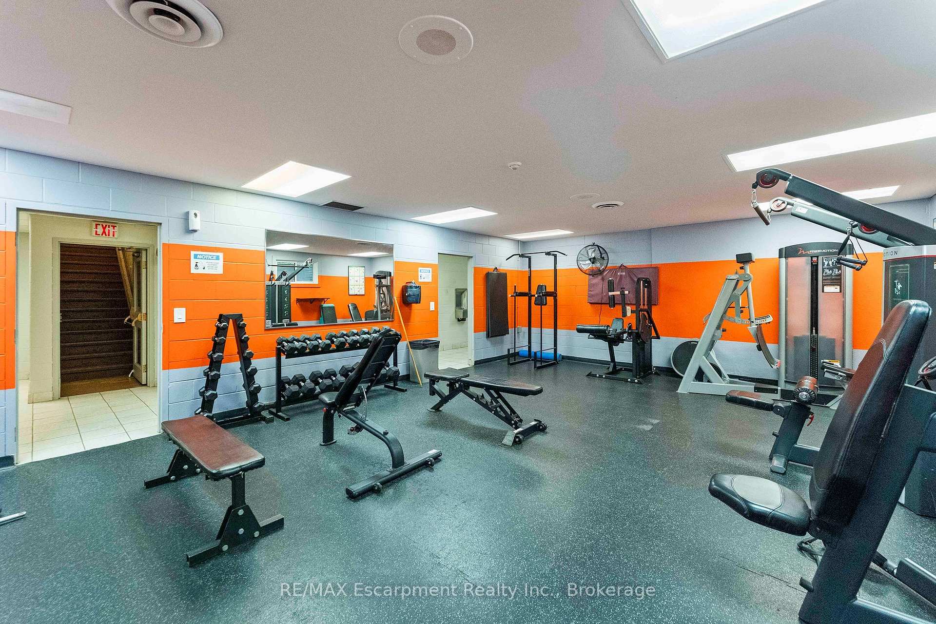 Photo 49 of Unit 9, 1160 Walden Circle, Mississauga, Clarkson — HOMEH
