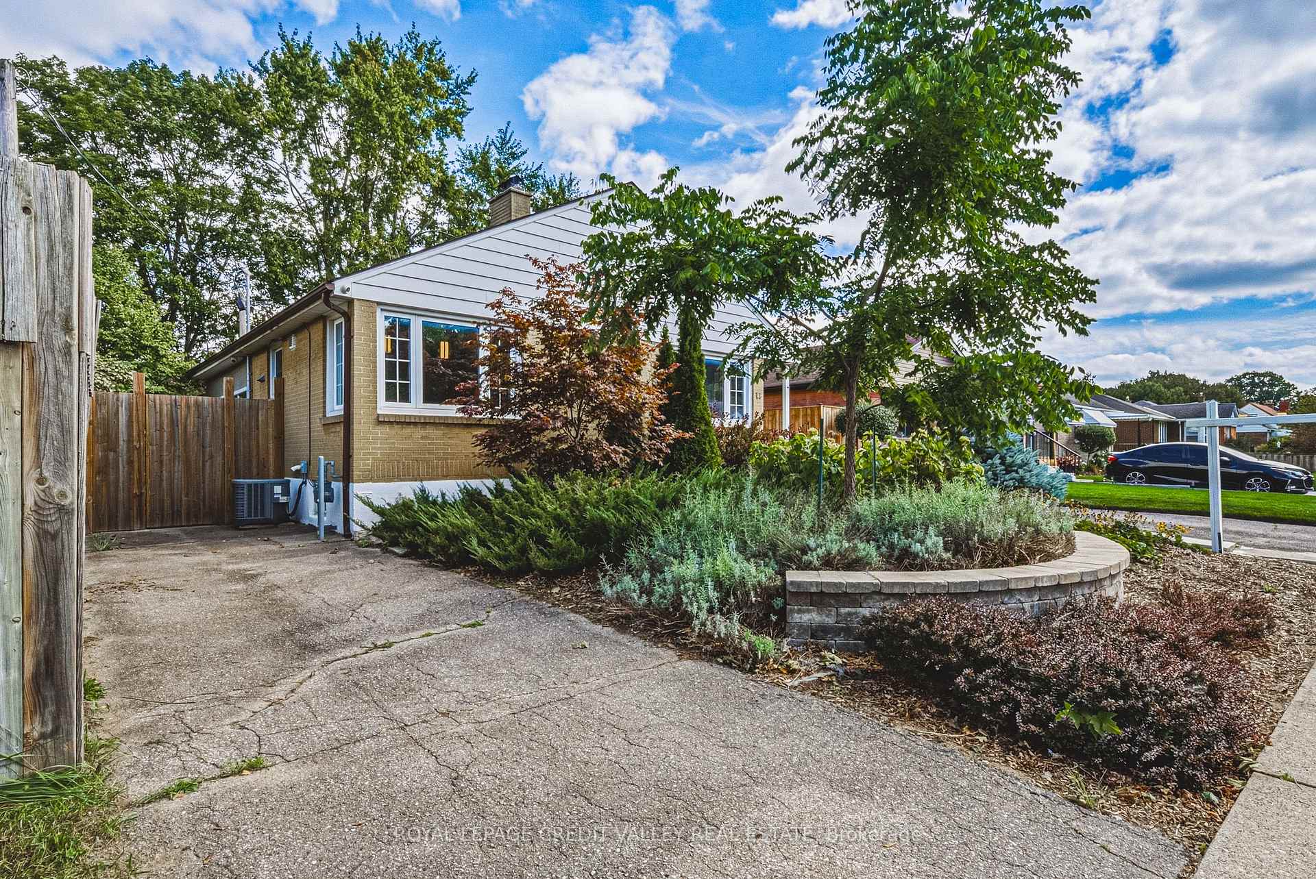 Photo 3 of 12 Stevenson Avenue, London, East N — HOMEH