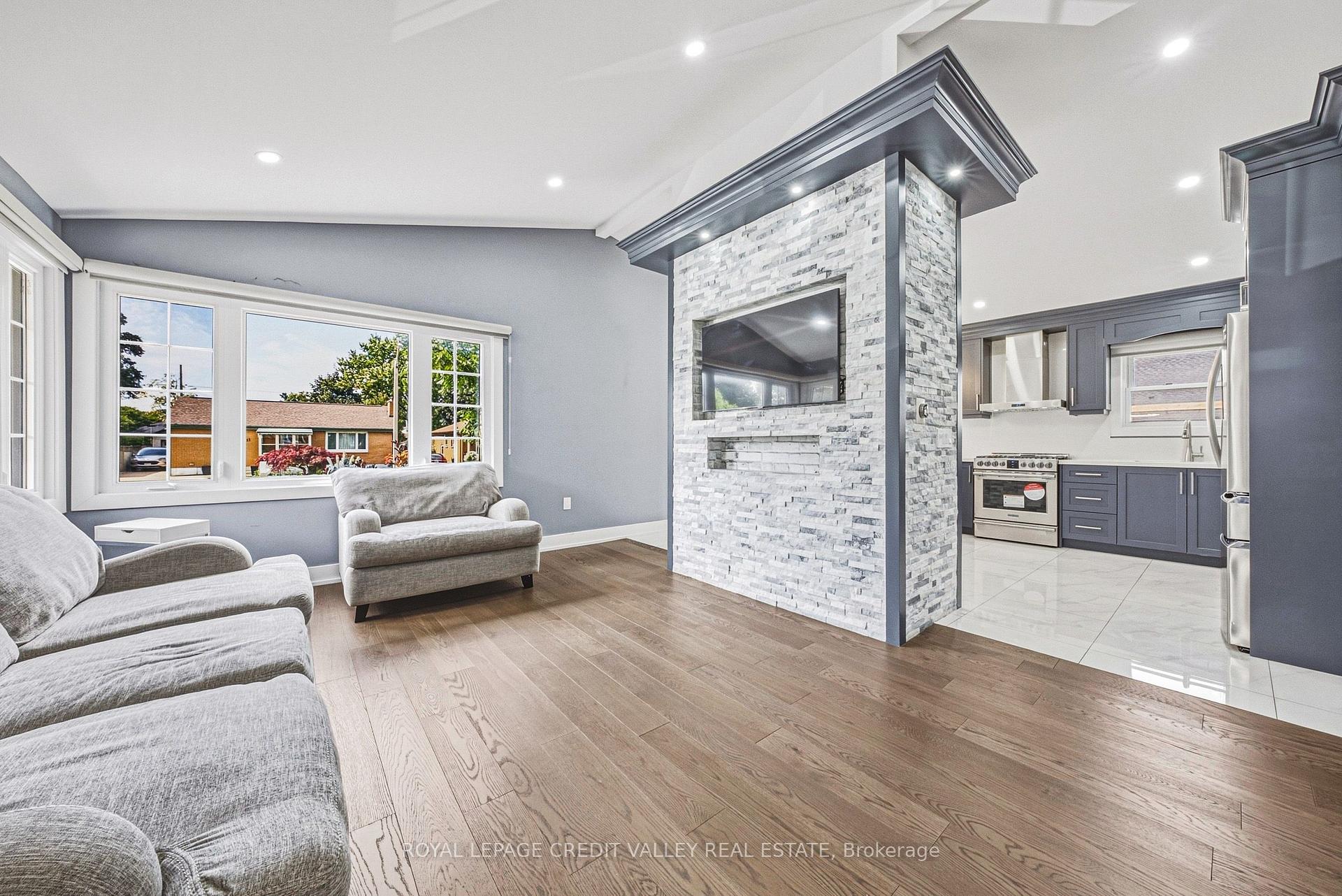 Photo 11 of 12 Stevenson Avenue, London, East N — HOMEH