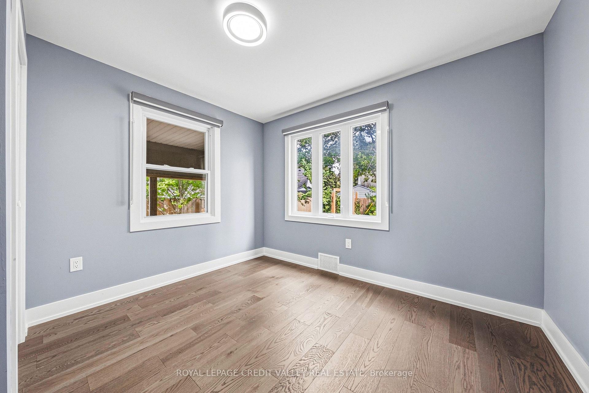 Photo 16 of 12 Stevenson Avenue, London, East N — HOMEH