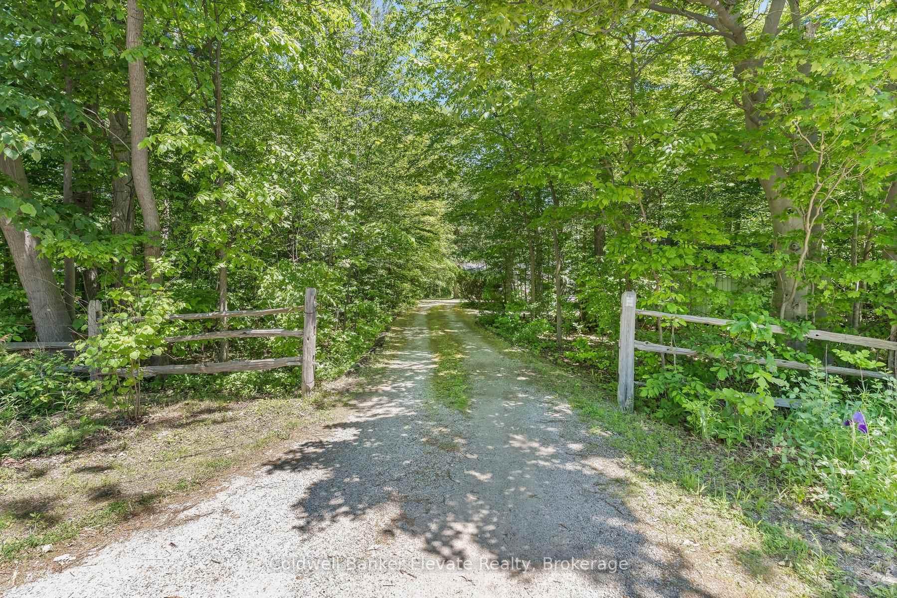 Photo 2 of 9761 Eighth Line, Halton Hills, Rural Halton Hills — HOMEH