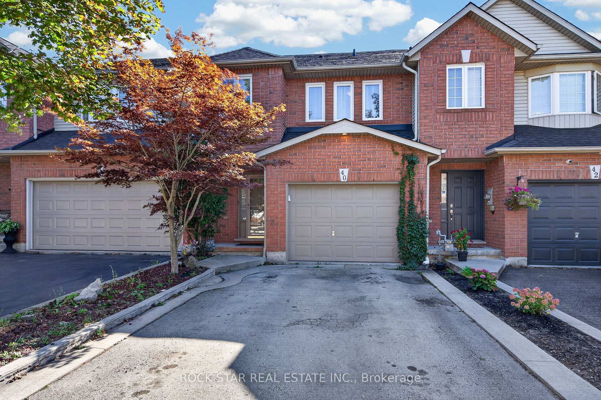 Photo 1 of 40 Fairhaven Drive, Hamilton, Stoney Creek — HOMEH