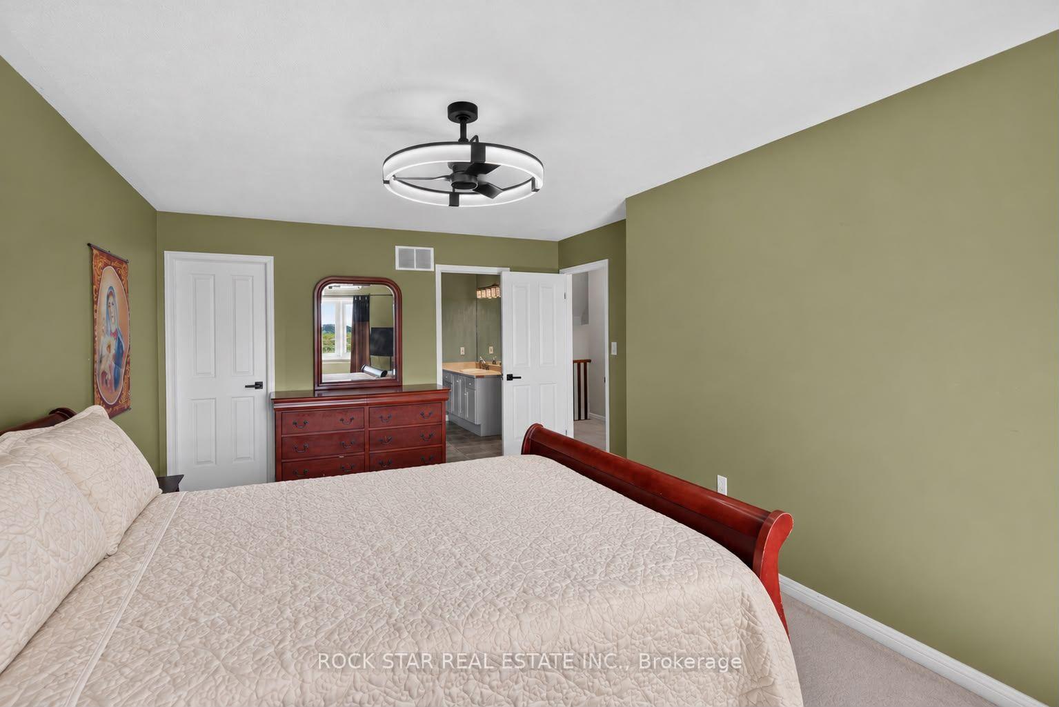 Photo 19 of 40 Fairhaven Drive, Hamilton, Stoney Creek — HOMEH