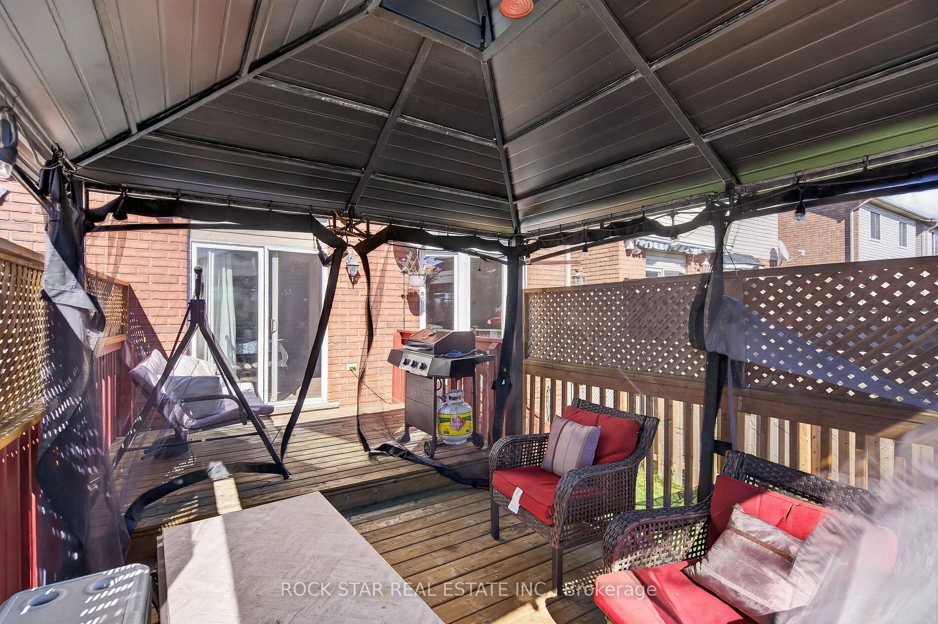 Photo 33 of 40 Fairhaven Drive, Hamilton, Stoney Creek — HOMEH