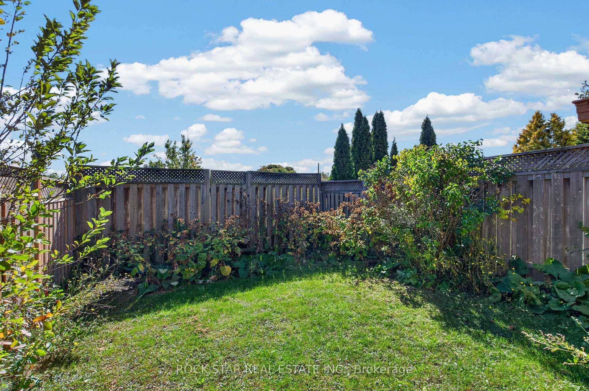 Photo 35 of 40 Fairhaven Drive, Hamilton, Stoney Creek — HOMEH