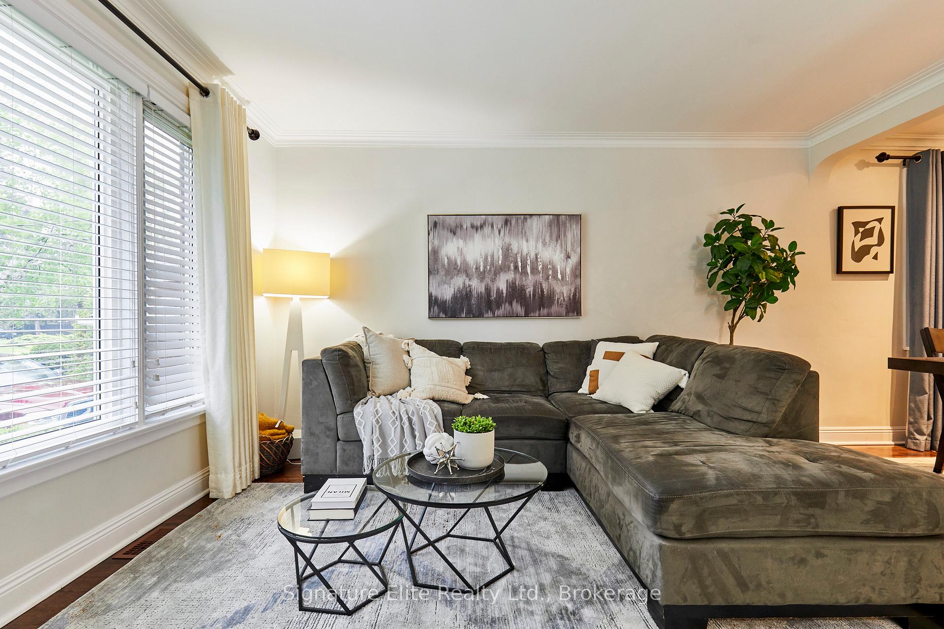 Photo 3 of 3 Kingsmere Crescent, Scarborough, Scarborough Village — HOMEH