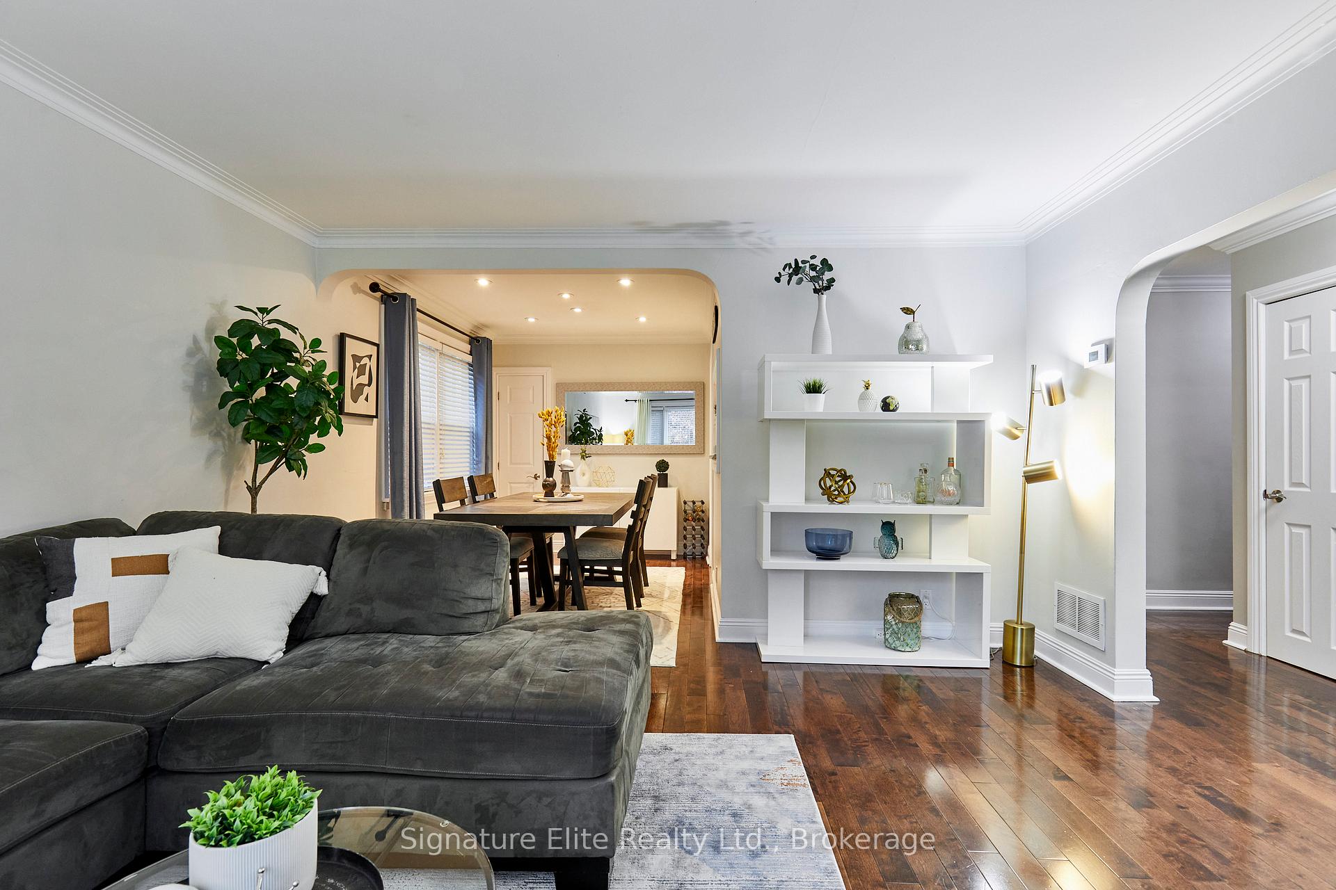 Photo 4 of 3 Kingsmere Crescent, Scarborough, Scarborough Village — HOMEH