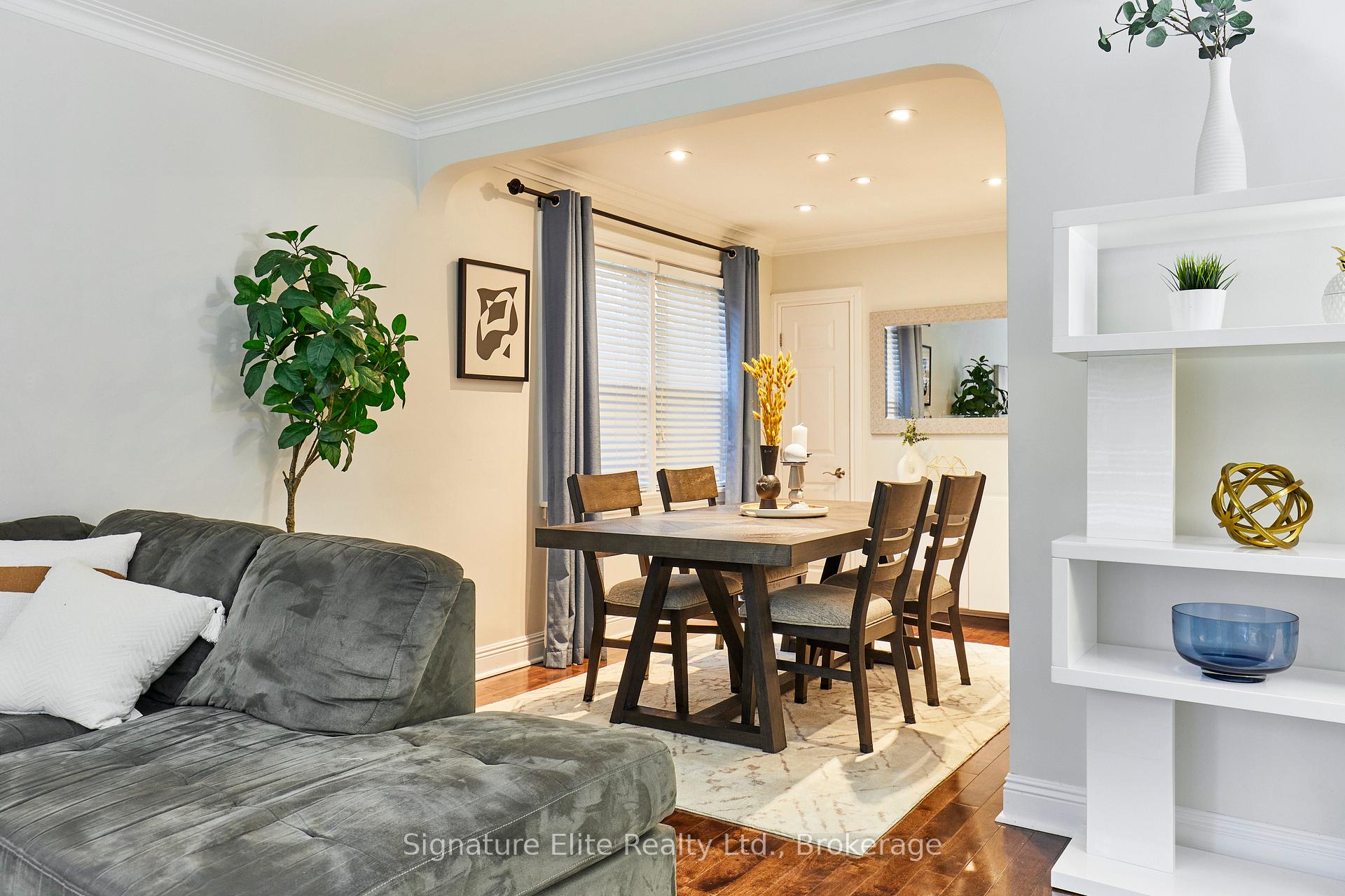 Photo 5 of 3 Kingsmere Crescent, Scarborough, Scarborough Village — HOMEH