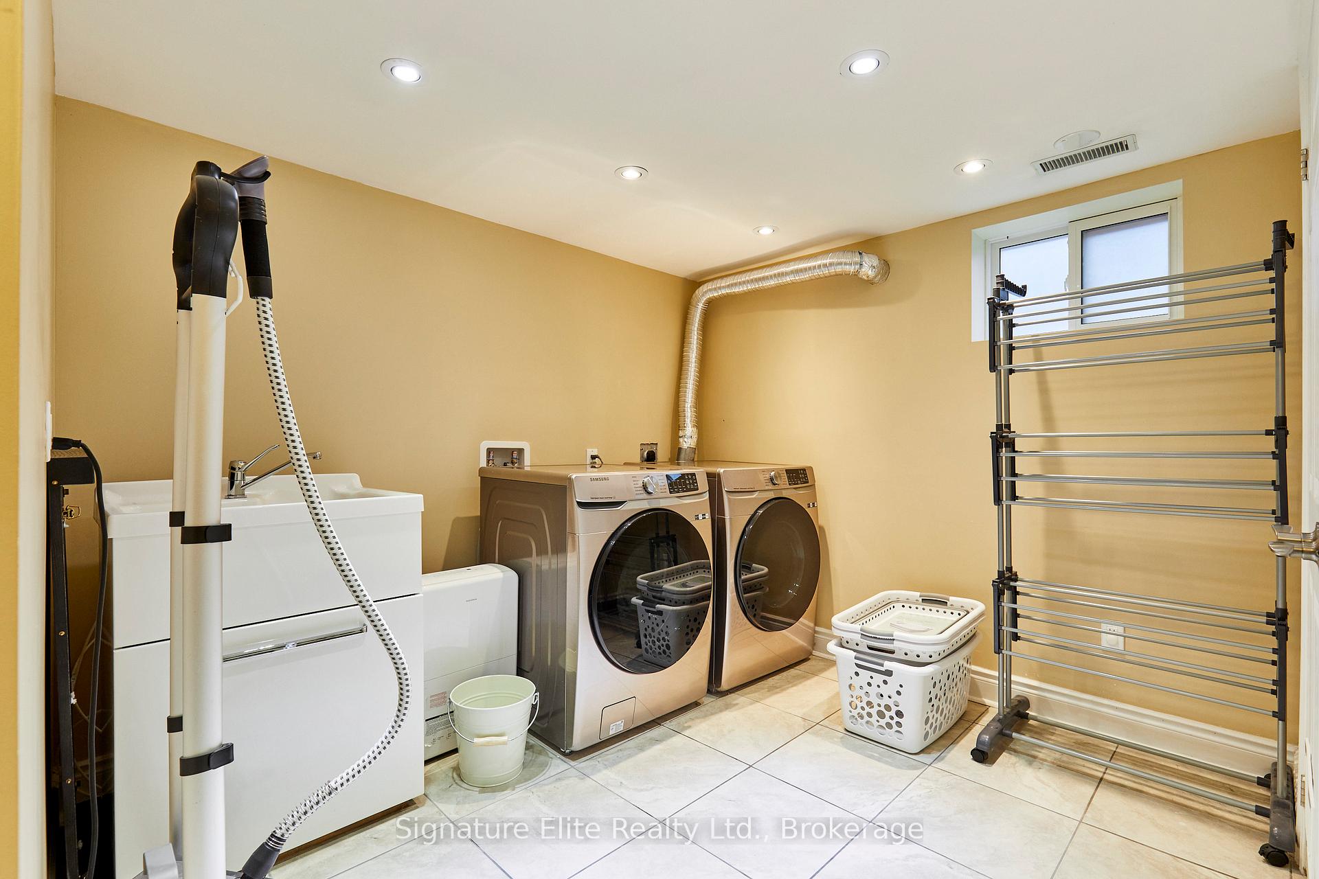 Photo 31 of 3 Kingsmere Crescent, Scarborough, Scarborough Village — HOMEH