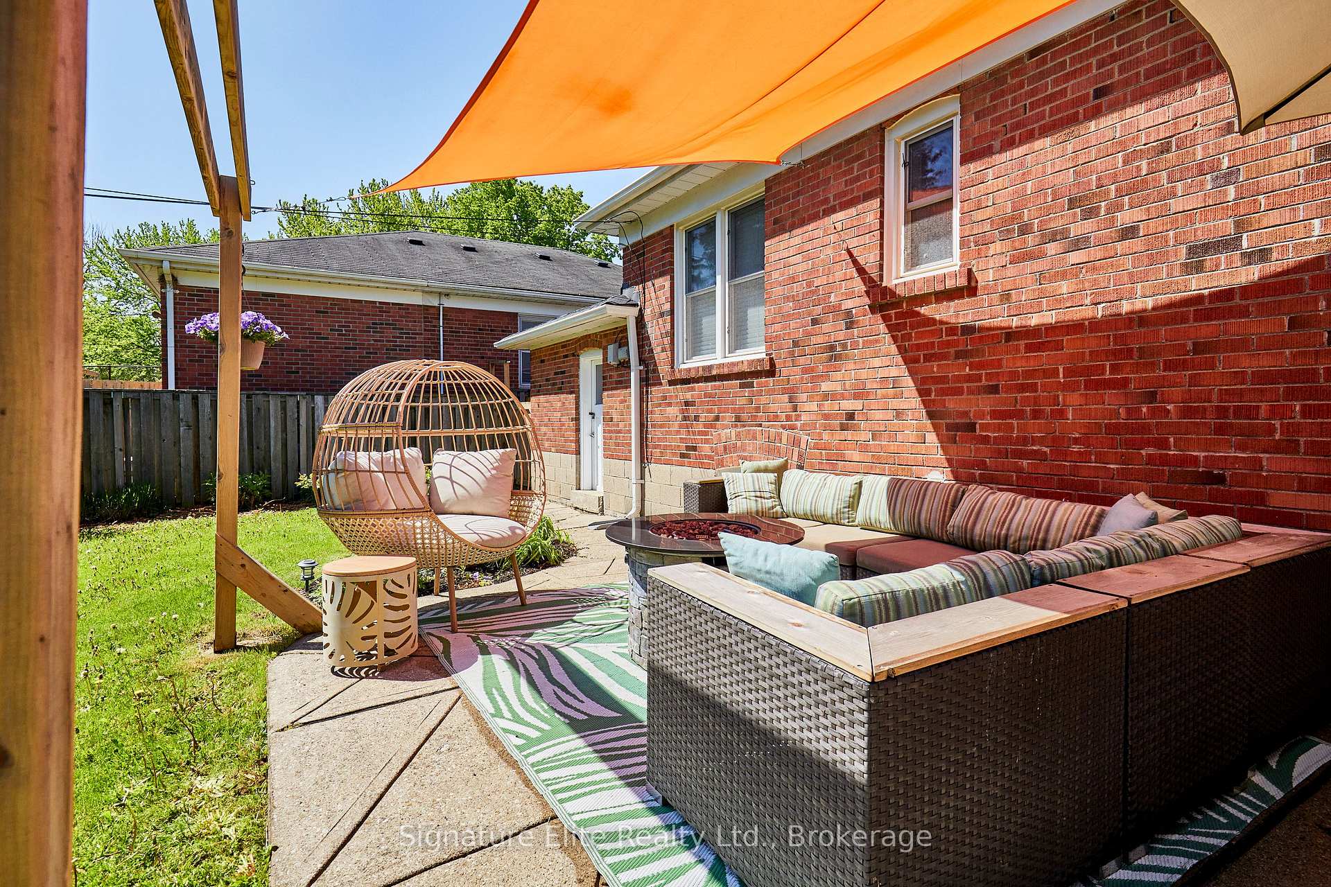 Photo 32 of 3 Kingsmere Crescent, Scarborough, Scarborough Village — HOMEH