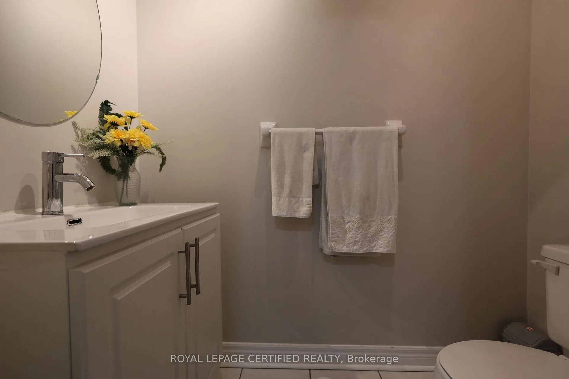 Photo 5 of 2420 Bur Oak Avenue, Markham, Cornell — HOMEH