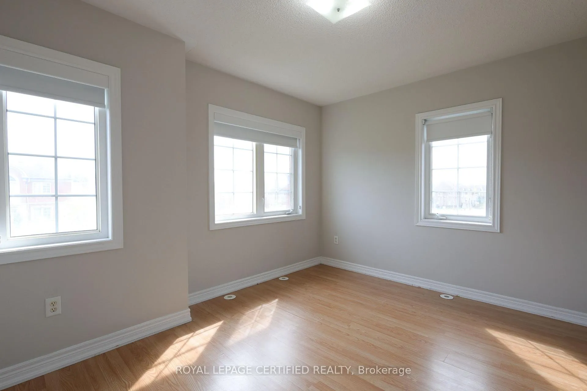 Photo 19 of 2420 Bur Oak Avenue, Markham, Cornell — HOMEH