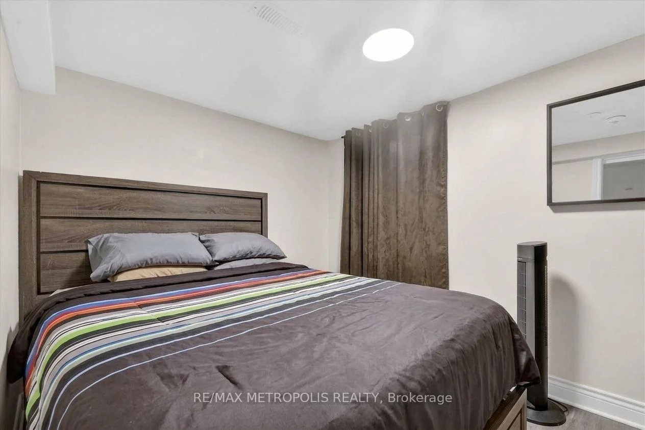Photo 4 of 30 Melchior Drive, Scarborough, West Hill — HOMEH