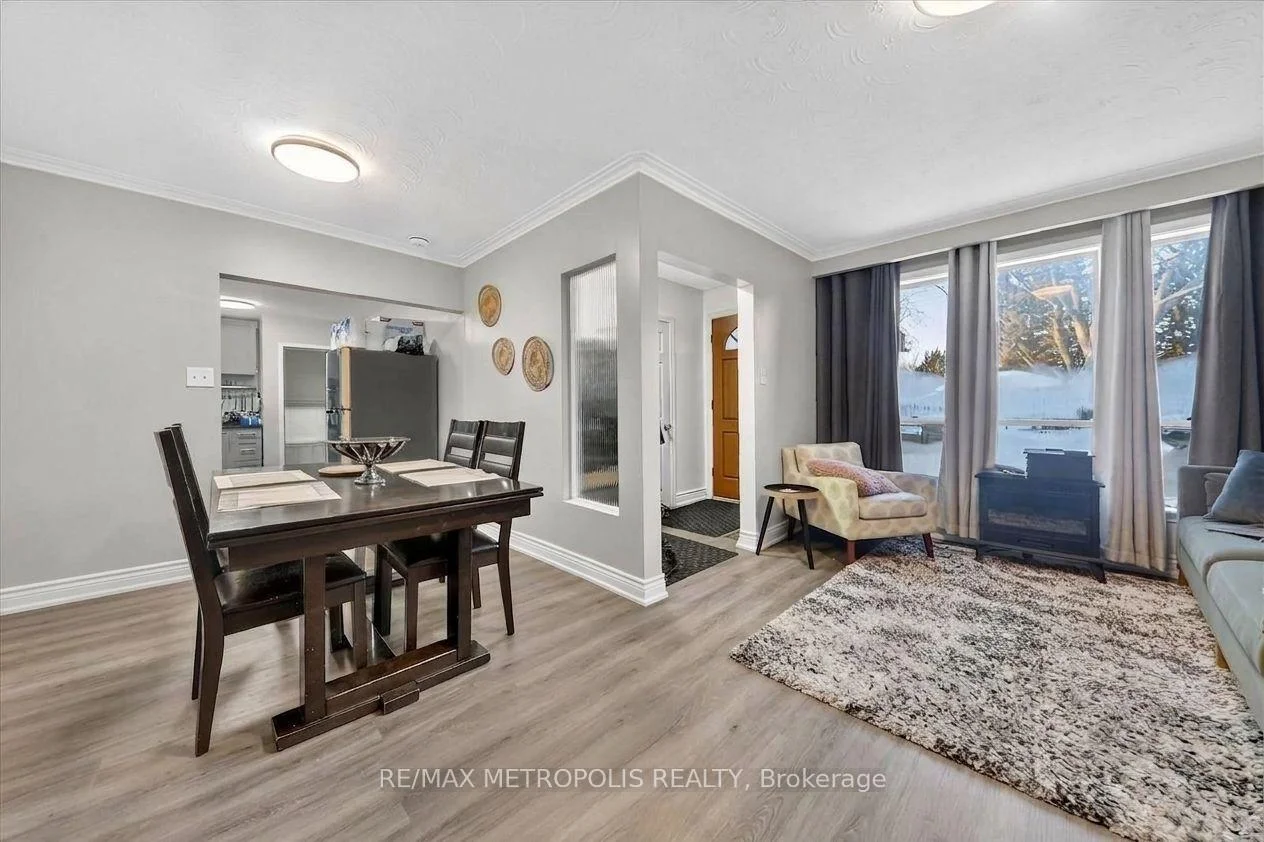 Photo 6 of 30 Melchior Drive, Scarborough, West Hill — HOMEH