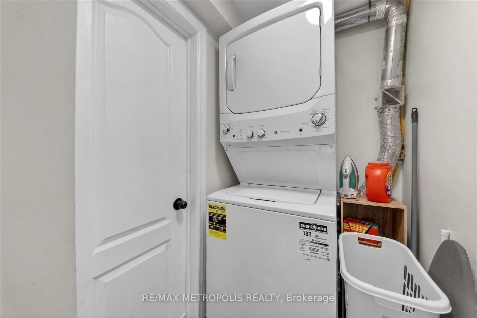 Photo 8 of 30 Melchior Drive, Scarborough, West Hill — HOMEH