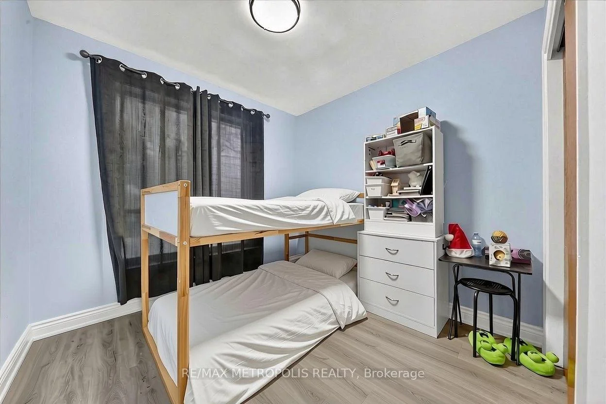 Photo 18 of 30 Melchior Drive, Scarborough, West Hill — HOMEH