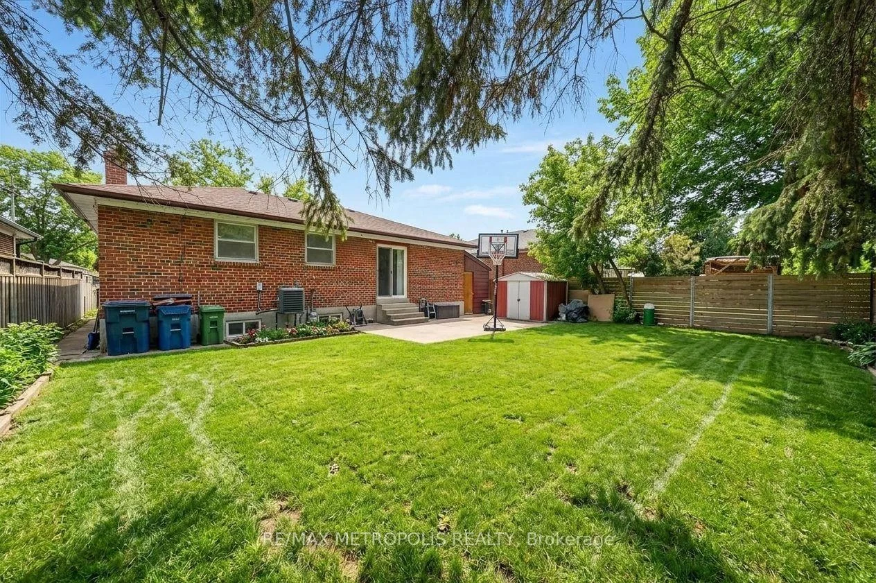 Photo 23 of 30 Melchior Drive, Scarborough, West Hill — HOMEH