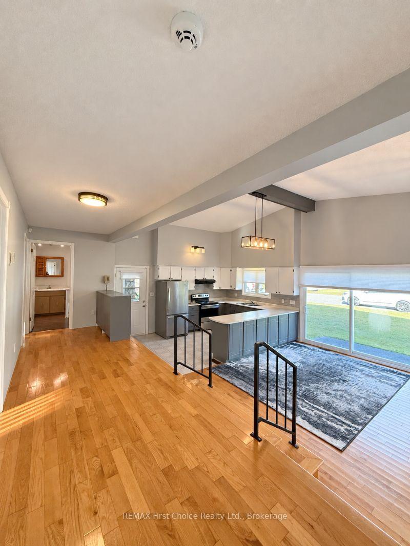 Photo 5 of 123 Albany Place, Greenstone, TB-96 — HOMEH