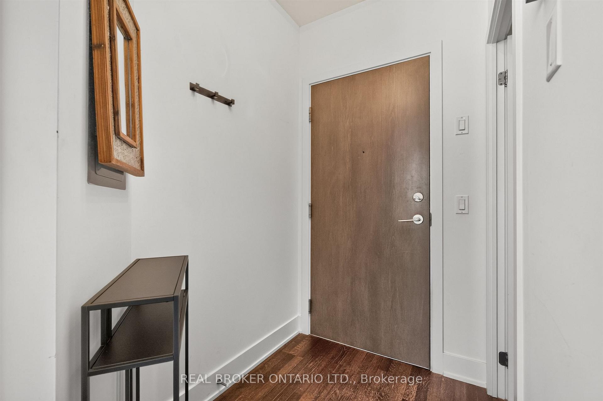 Photo 2 of Unit 803, 90 Trinity Street, Toronto, Moss Park — HOMEH