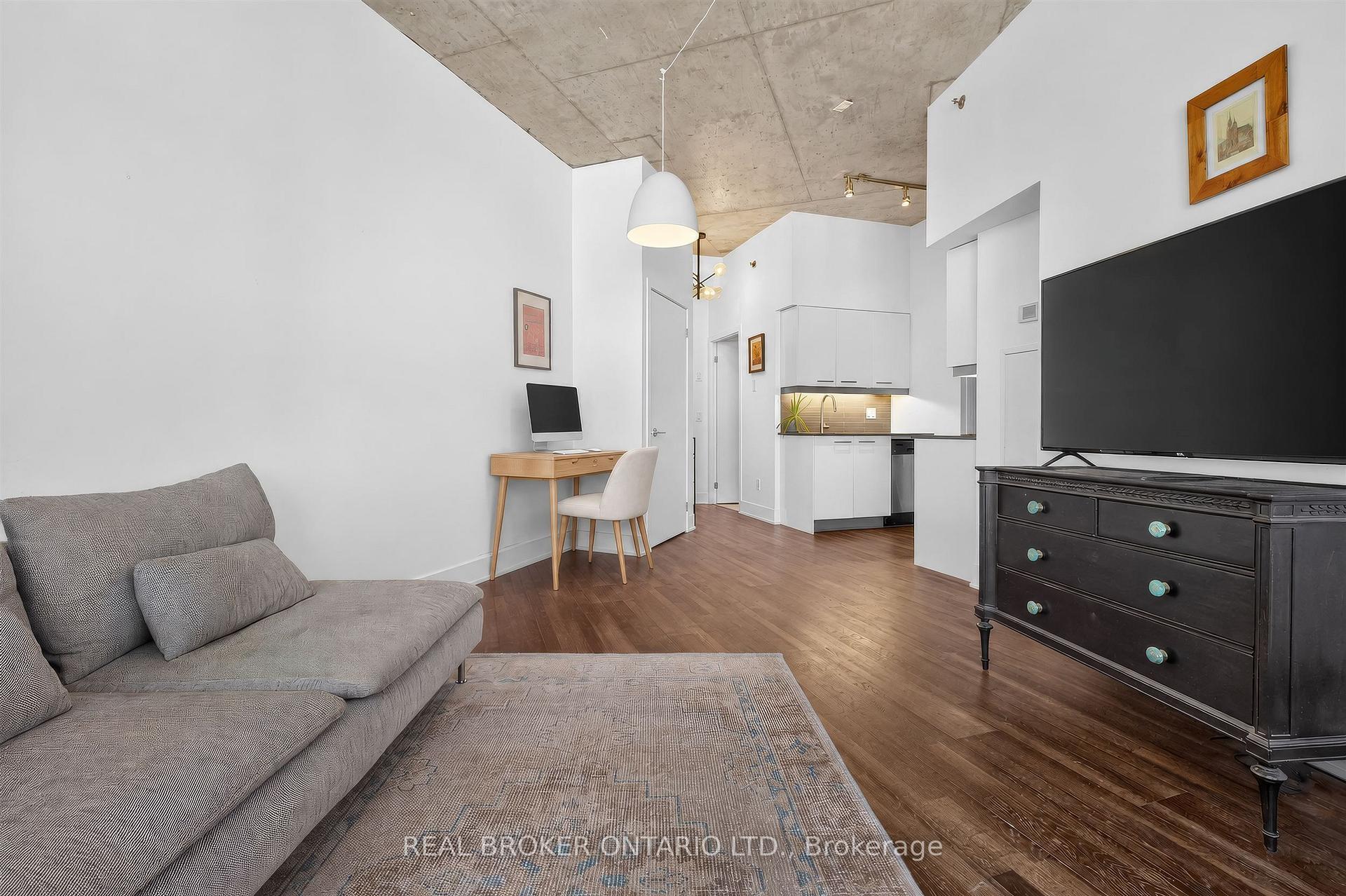 Photo 8 of Unit 803, 90 Trinity Street, Toronto, Moss Park — HOMEH