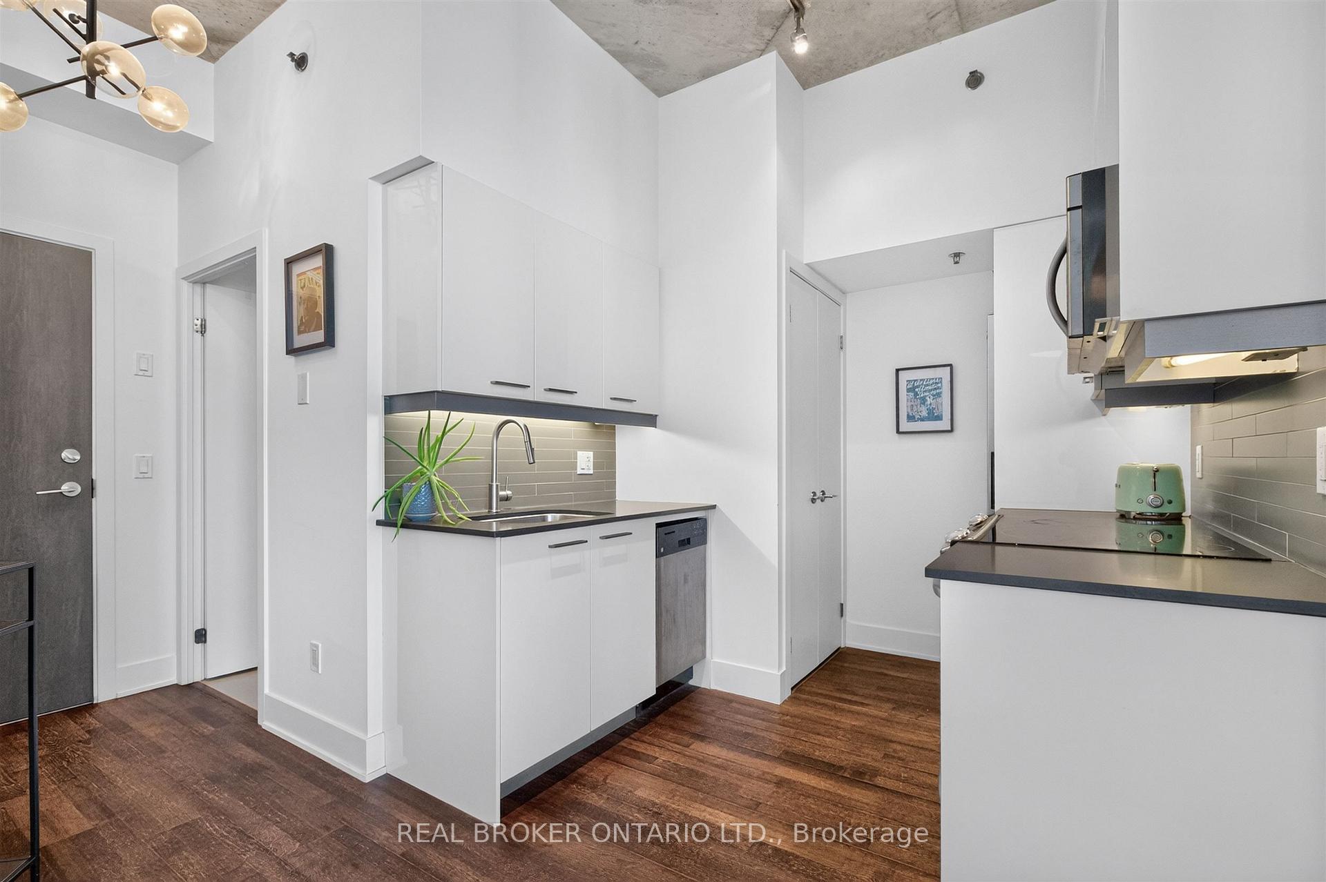 Photo 12 of Unit 803, 90 Trinity Street, Toronto, Moss Park — HOMEH