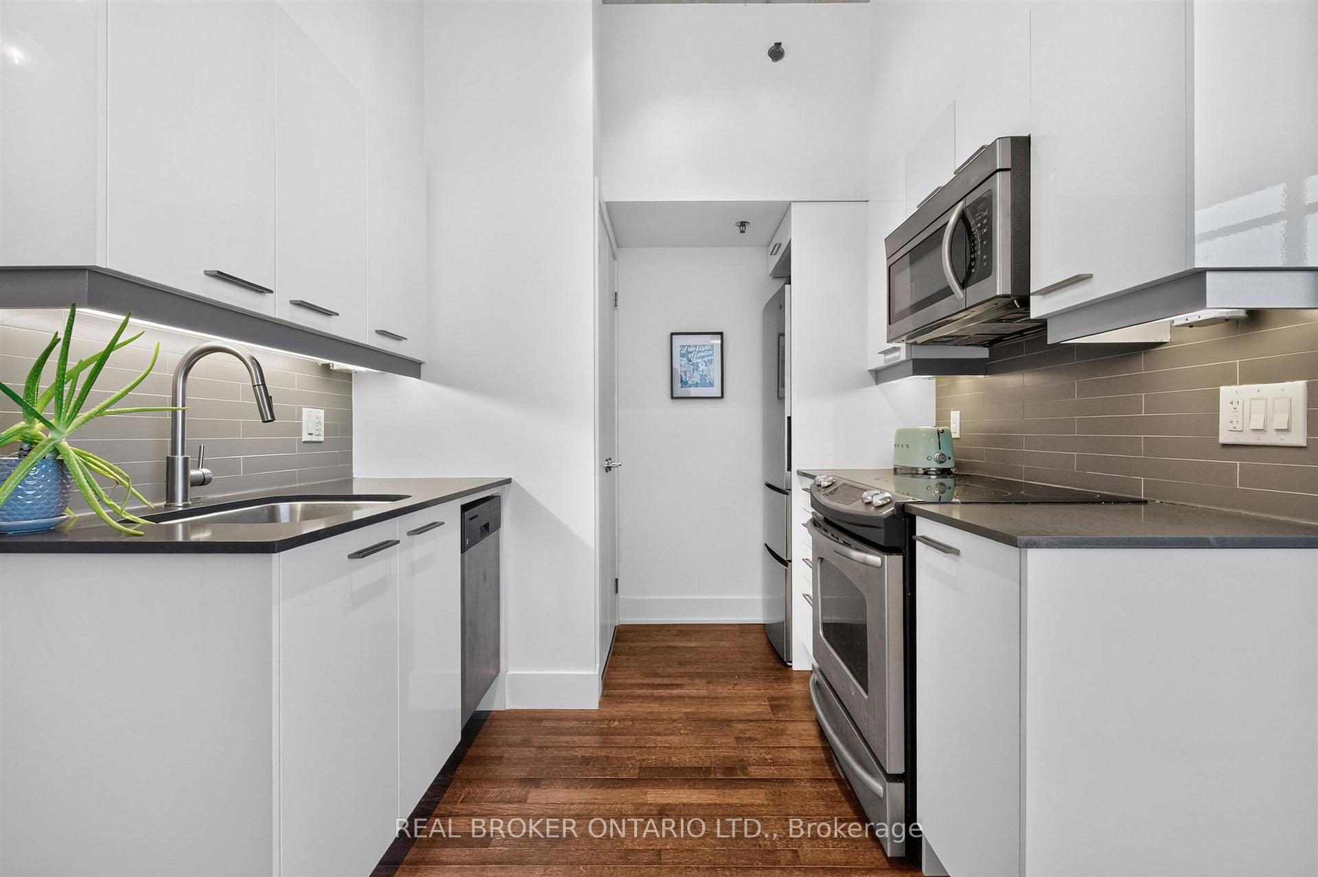 Photo 13 of Unit 803, 90 Trinity Street, Toronto, Moss Park — HOMEH