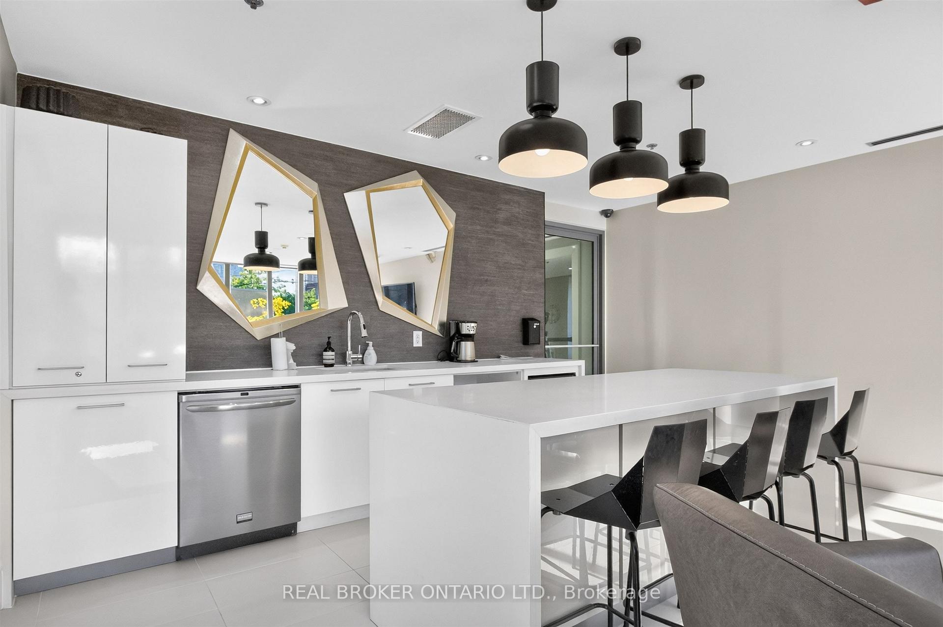 Photo 37 of Unit 803, 90 Trinity Street, Toronto, Moss Park — HOMEH