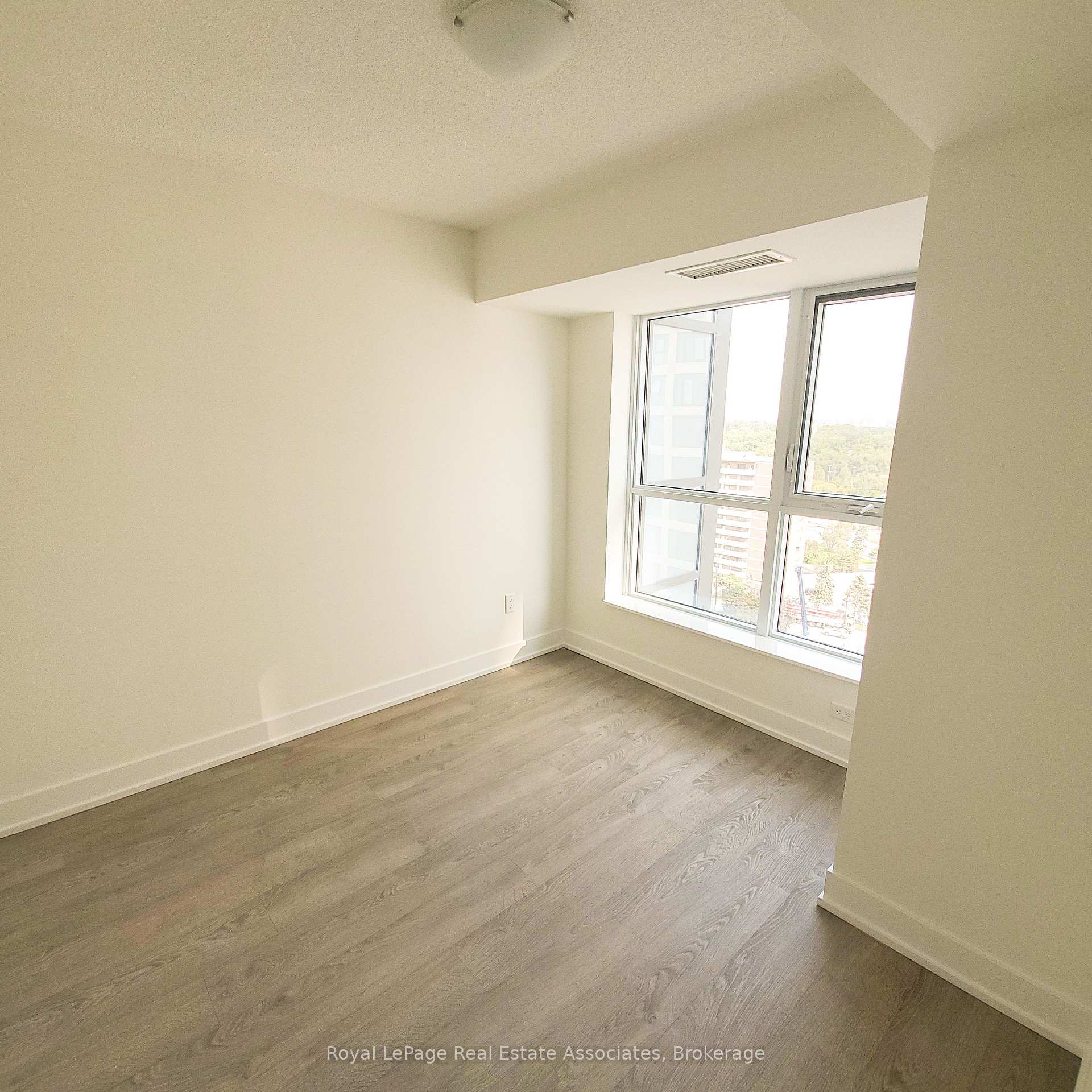 Photo 7 of Unit 1519, 9 Mabelle Avenue, Etobicoke, Islington-City Centre West — HOMEH