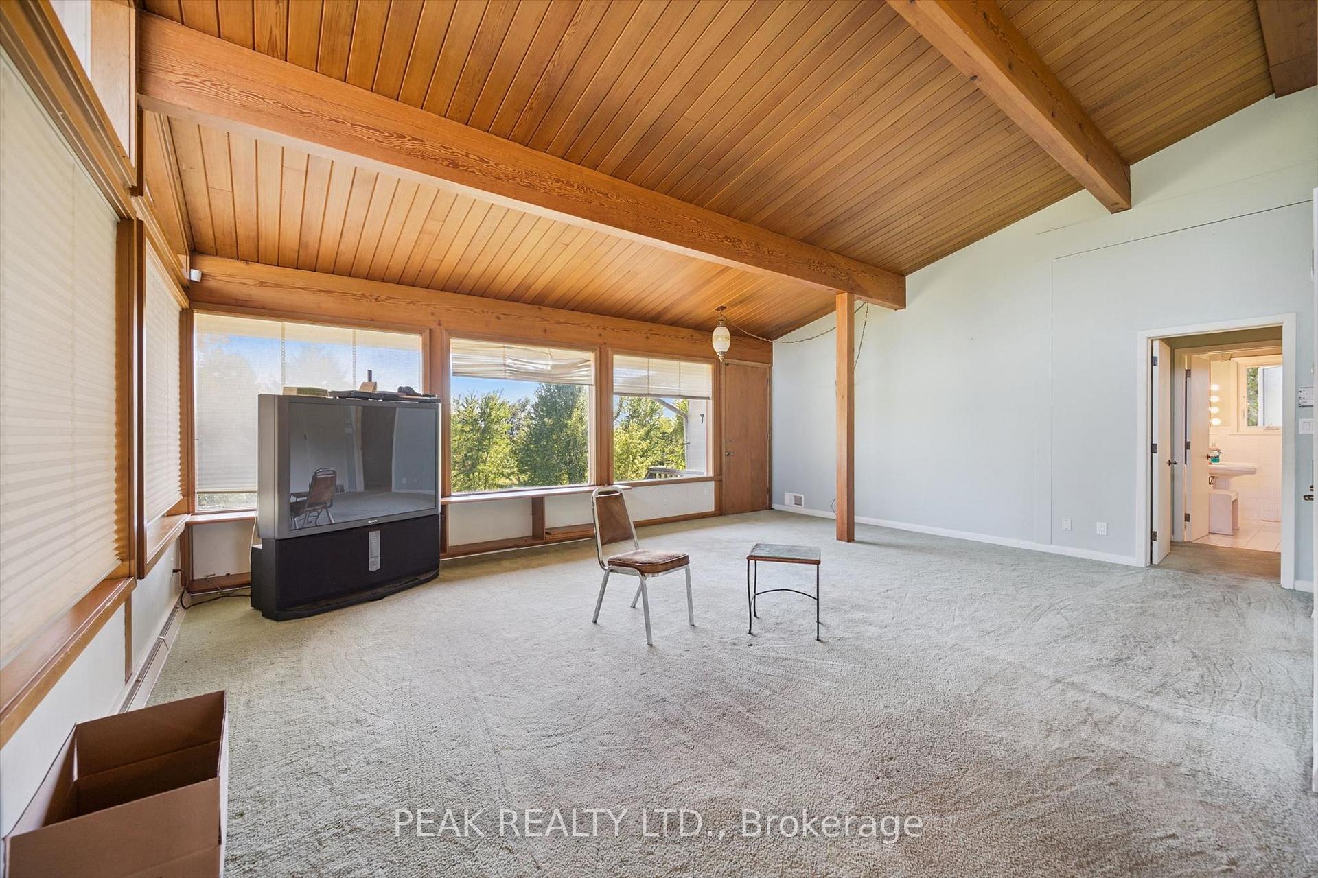 Photo 12 of 234 Brant Road, Brant, South Dumfries — HOMEH
