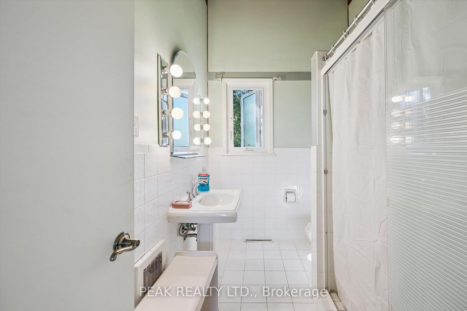 Photo 21 of 234 Brant Road, Brant, South Dumfries — HOMEH