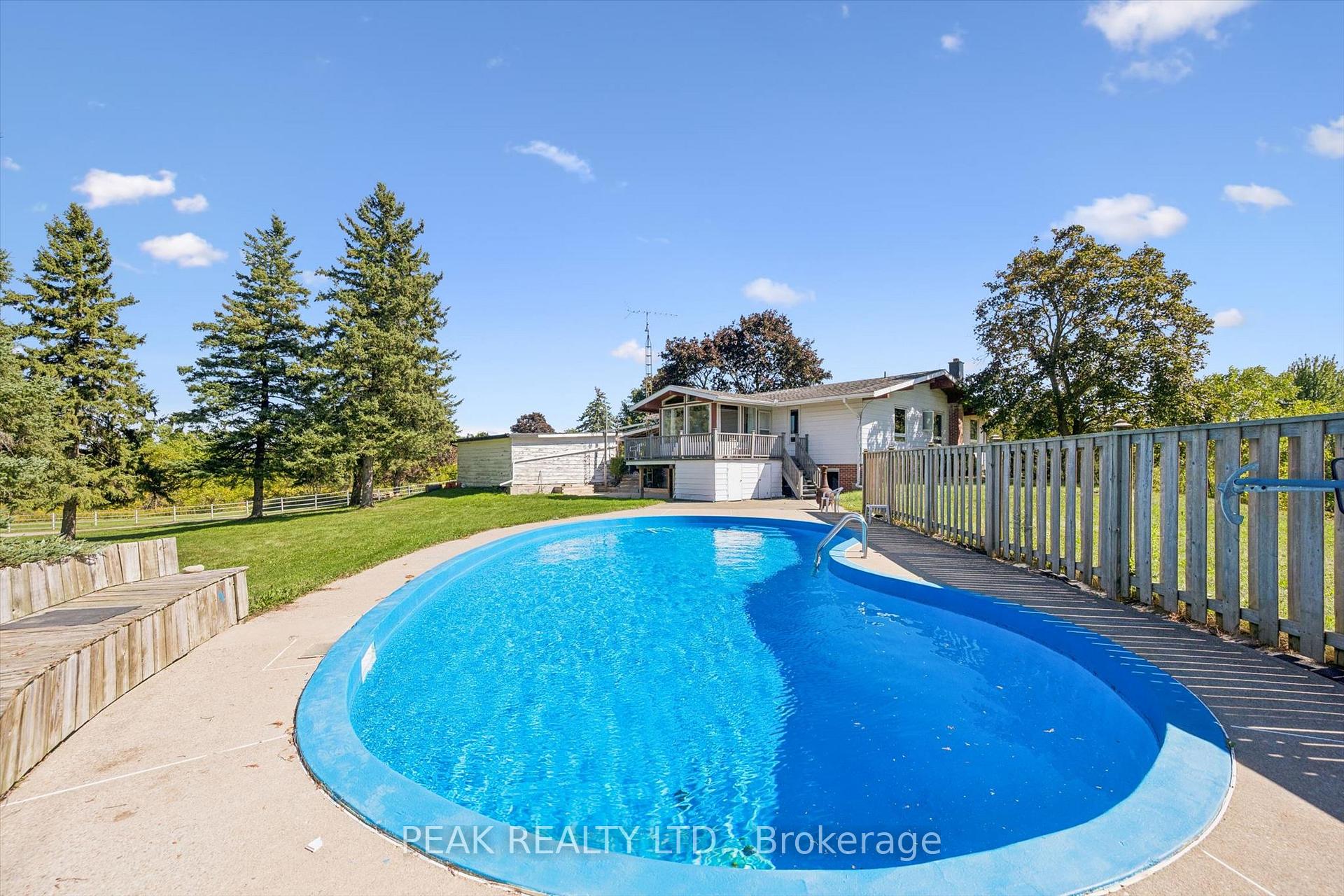 Photo 36 of 234 Brant Road, Brant, South Dumfries — HOMEH
