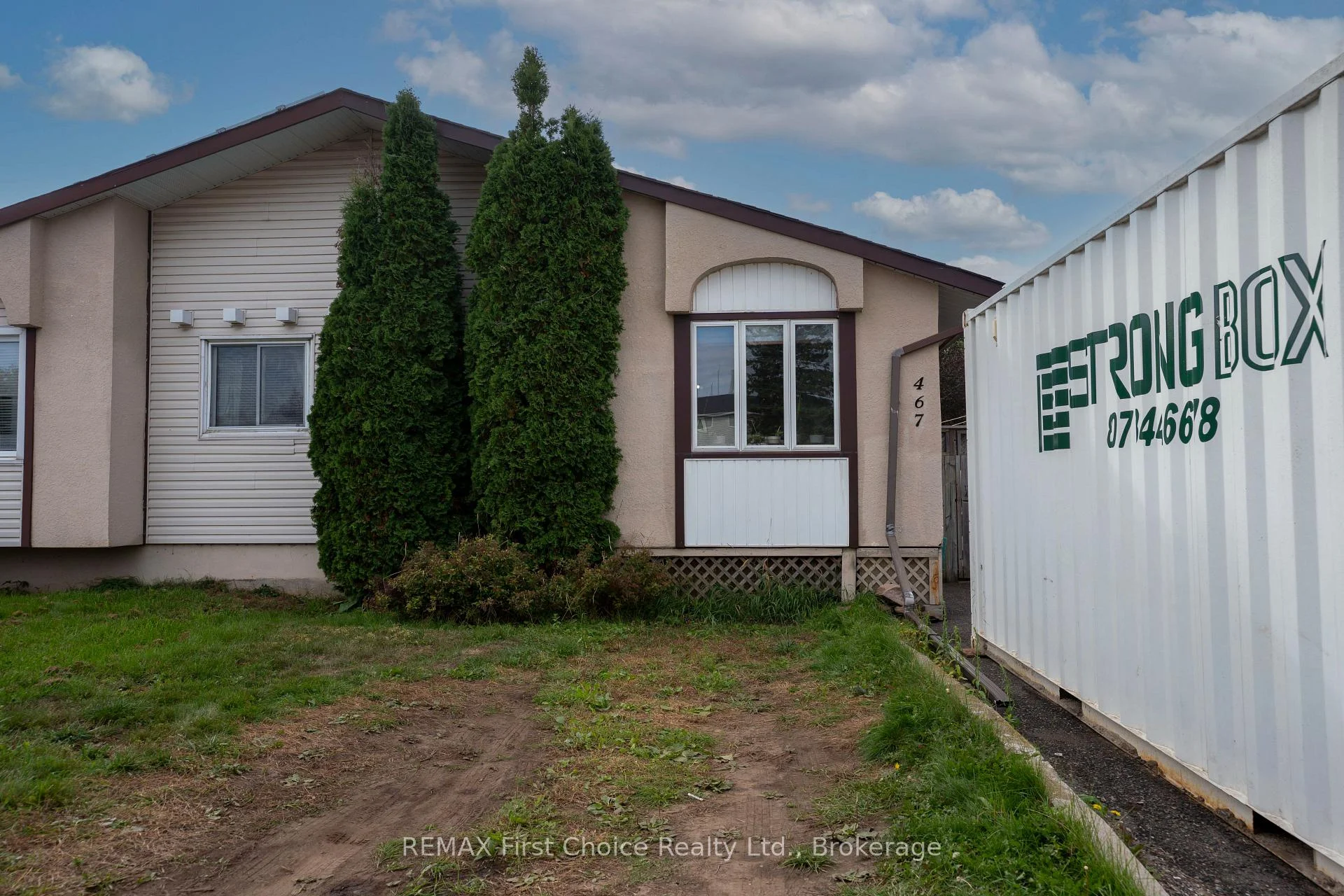 Photo 2 of 467 James Street N, Thunder Bay, Northwood Park — HOMEH