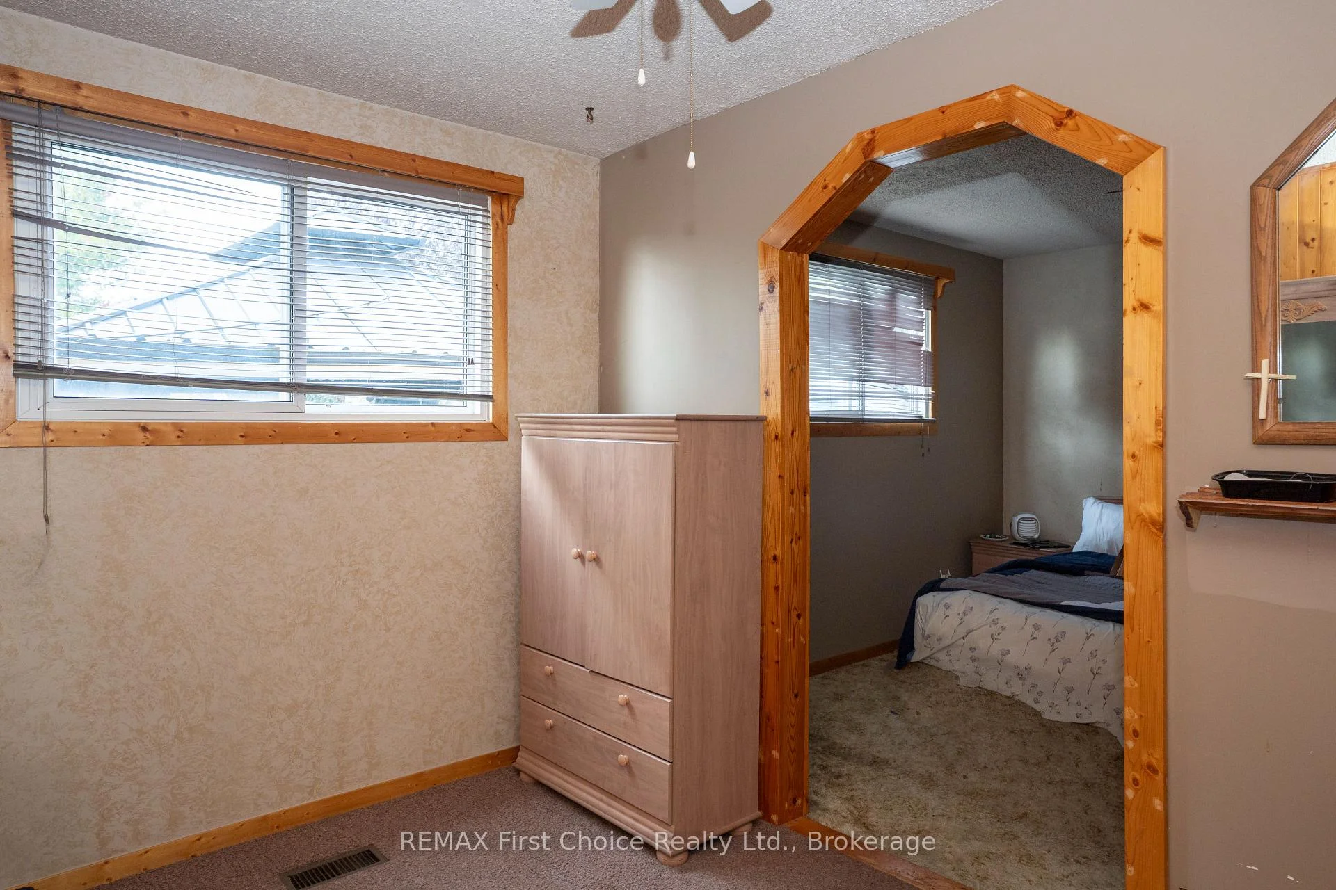 Photo 15 of 467 James Street N, Thunder Bay, Northwood Park — HOMEH