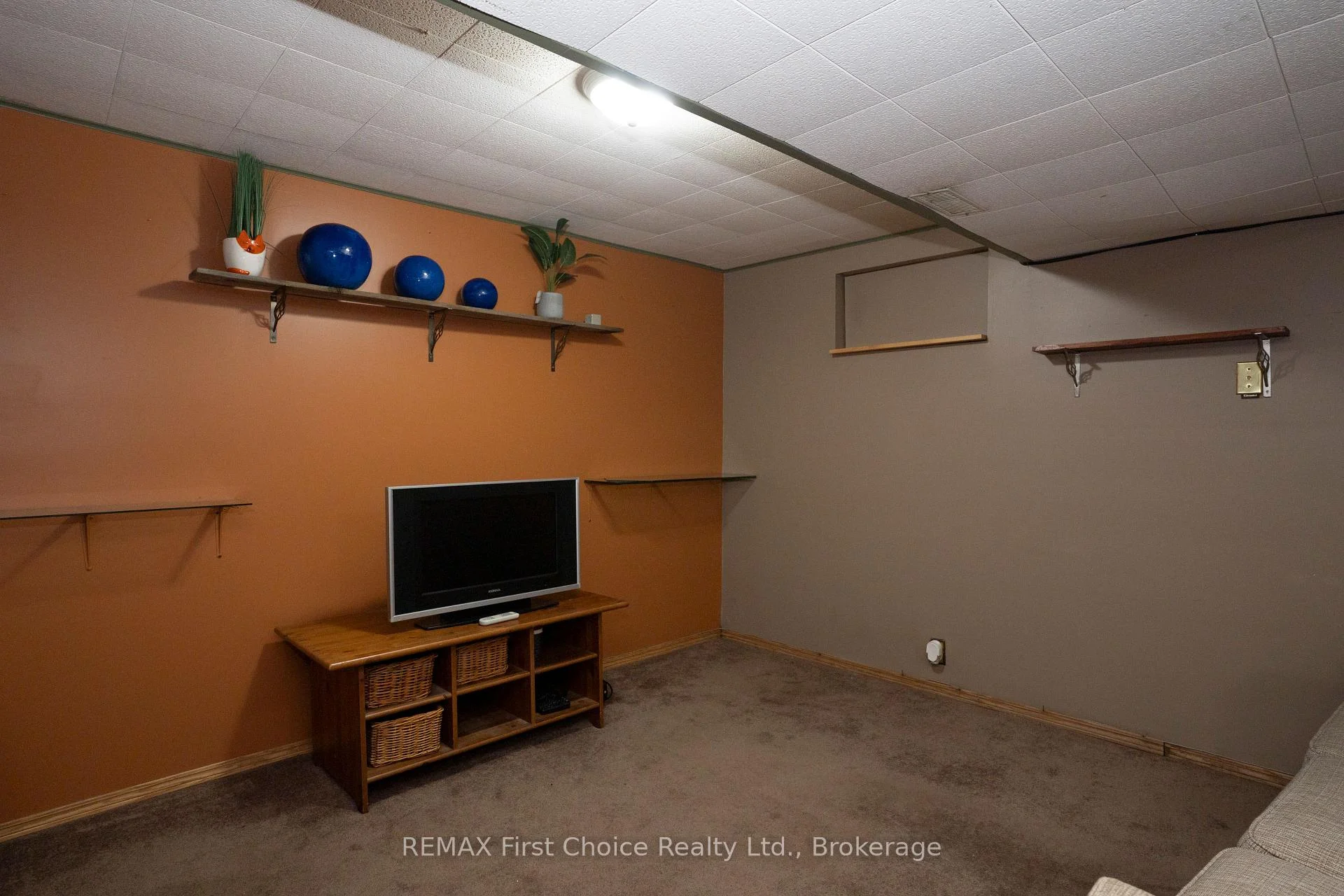 Photo 17 of 467 James Street N, Thunder Bay, Northwood Park — HOMEH