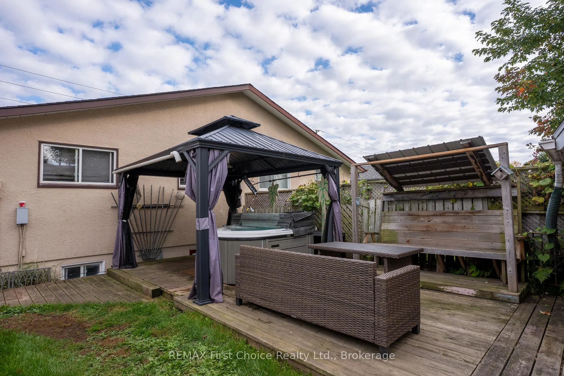 Photo 40 of 467 James Street N, Thunder Bay, Northwood Park — HOMEH