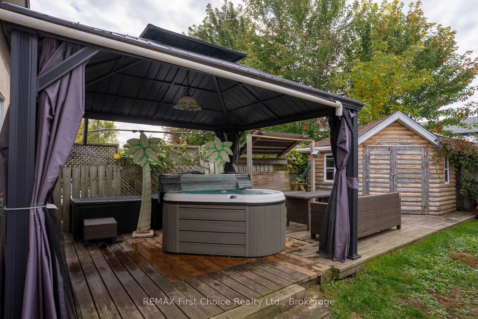 Photo 41 of 467 James Street N, Thunder Bay, Northwood Park — HOMEH