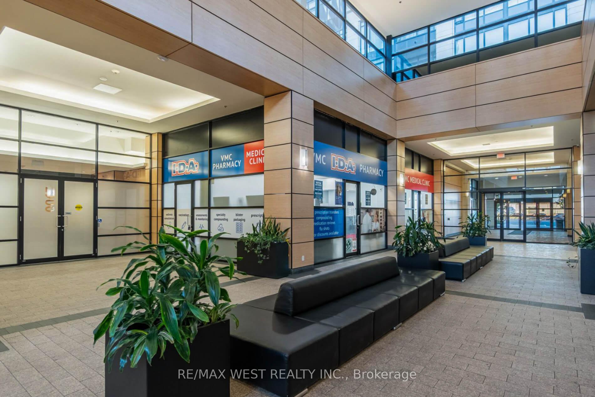 Photo 4 of Unit 605, 2900 Highway 7, Vaughan, Concord — HOMEH