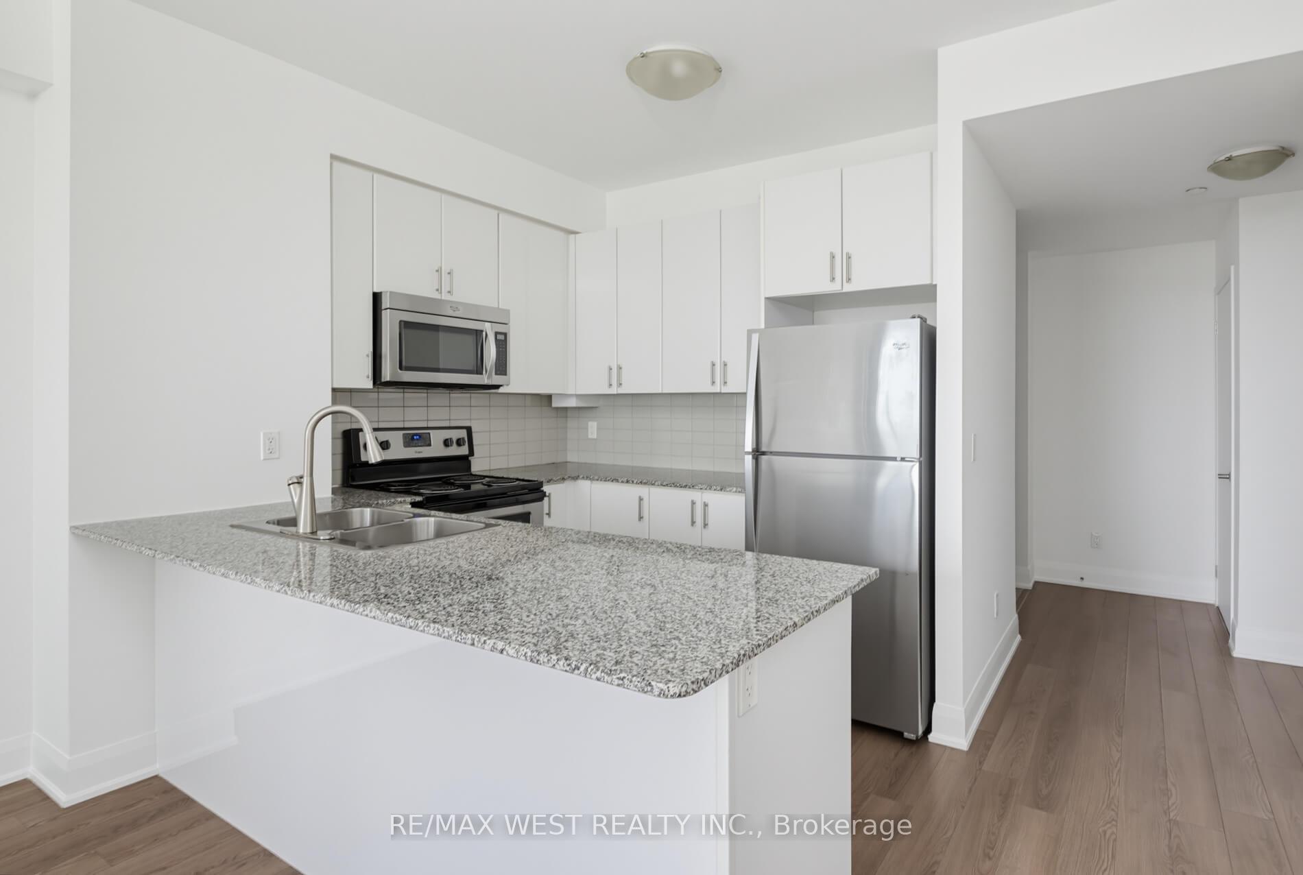 Photo 14 of Unit 605, 2900 Highway 7, Vaughan, Concord — HOMEH