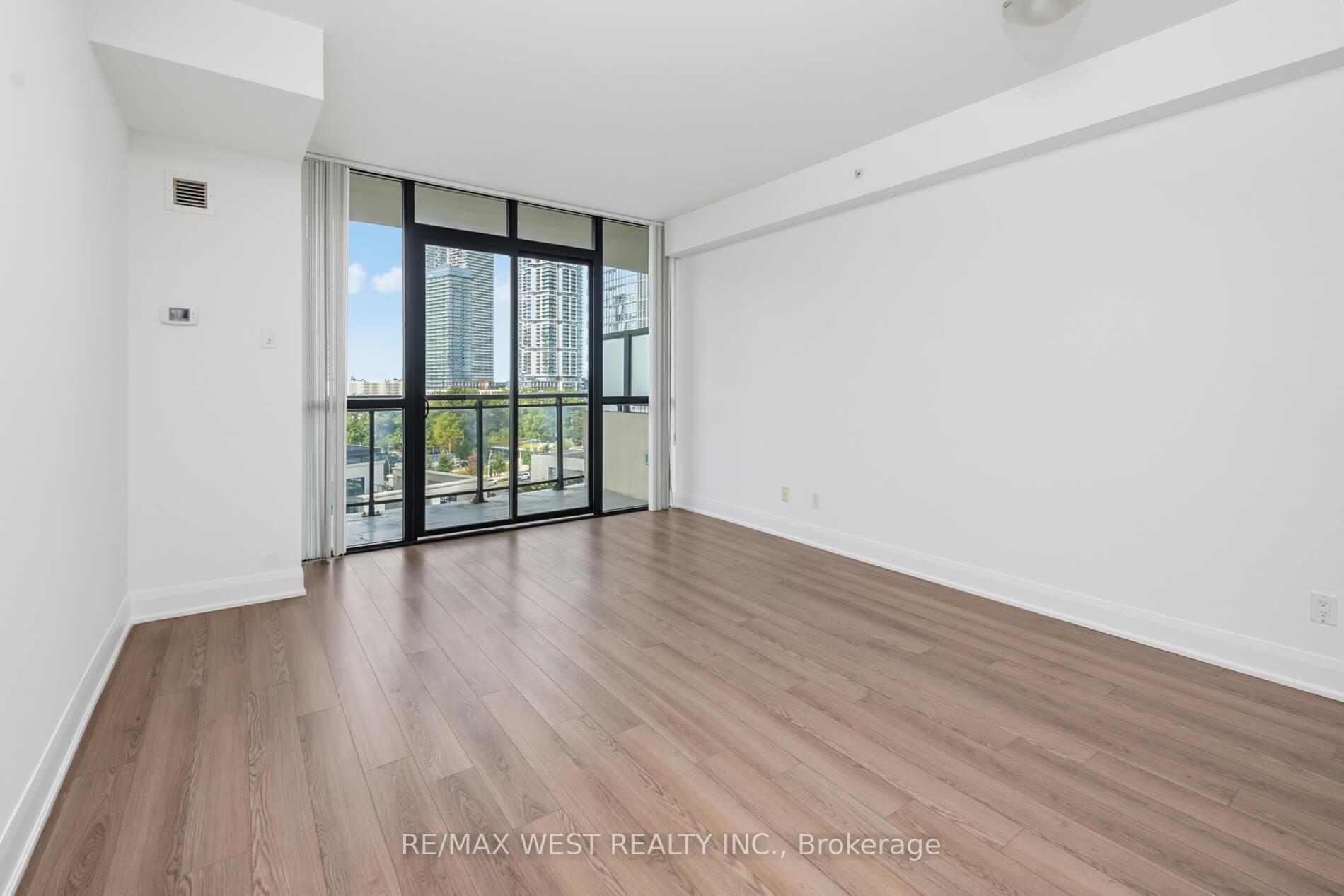 Photo 16 of Unit 605, 2900 Highway 7, Vaughan, Concord — HOMEH